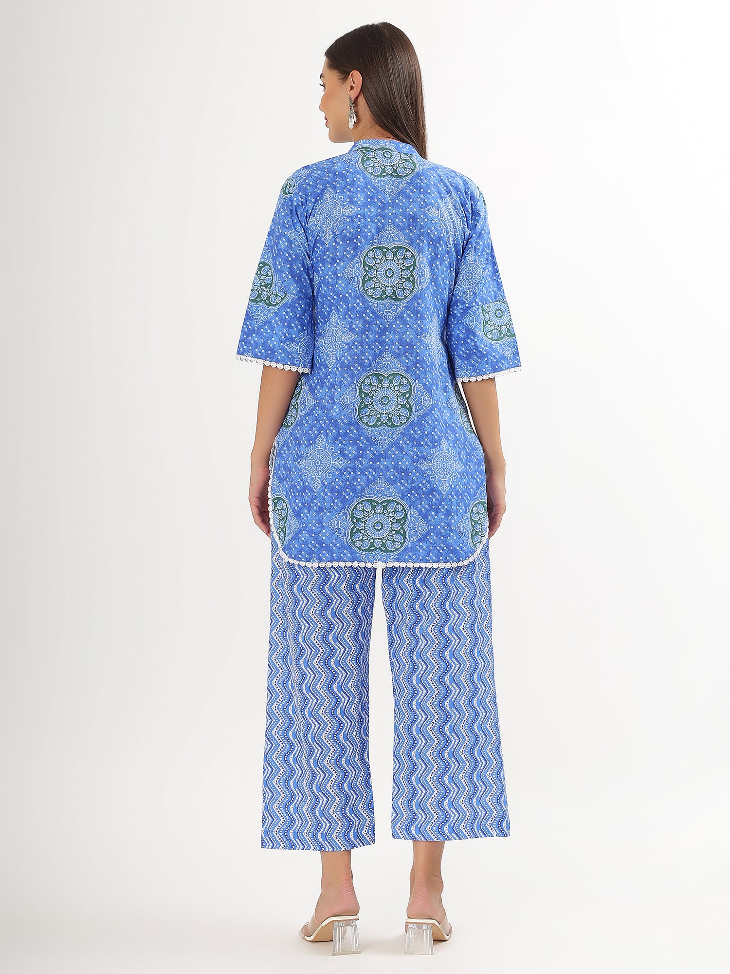 Stylish Blue Floral Short Kurta Pant Co-ord Set