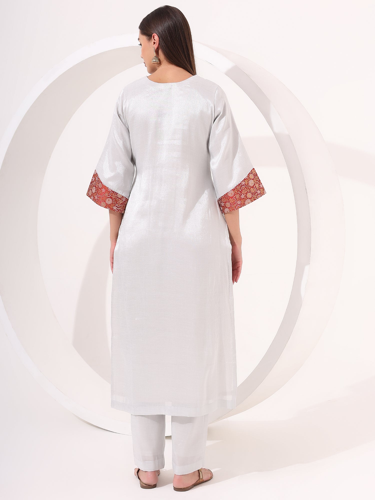 Elegant Silver Tissue Kurta Set with Brocade Patch Highlight