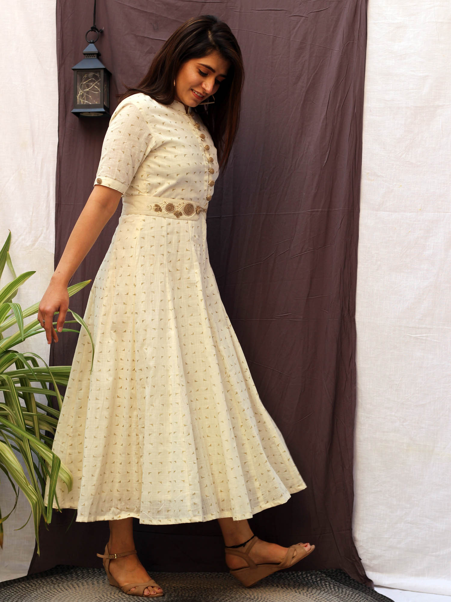 Oasis- white cotton dress