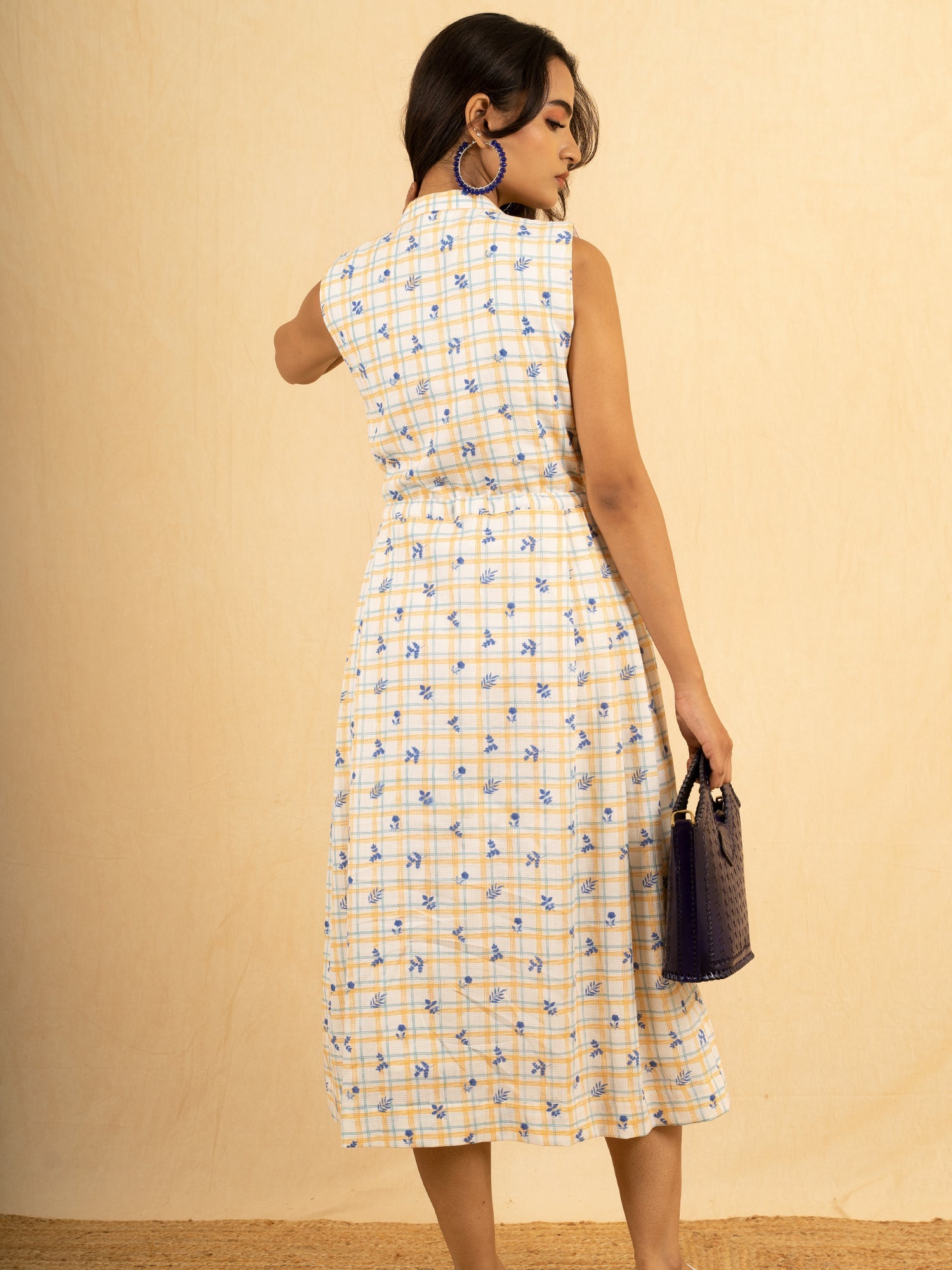 Ethereal White Yellow Cotton Checks Floral Dress Collar - Honey Comb