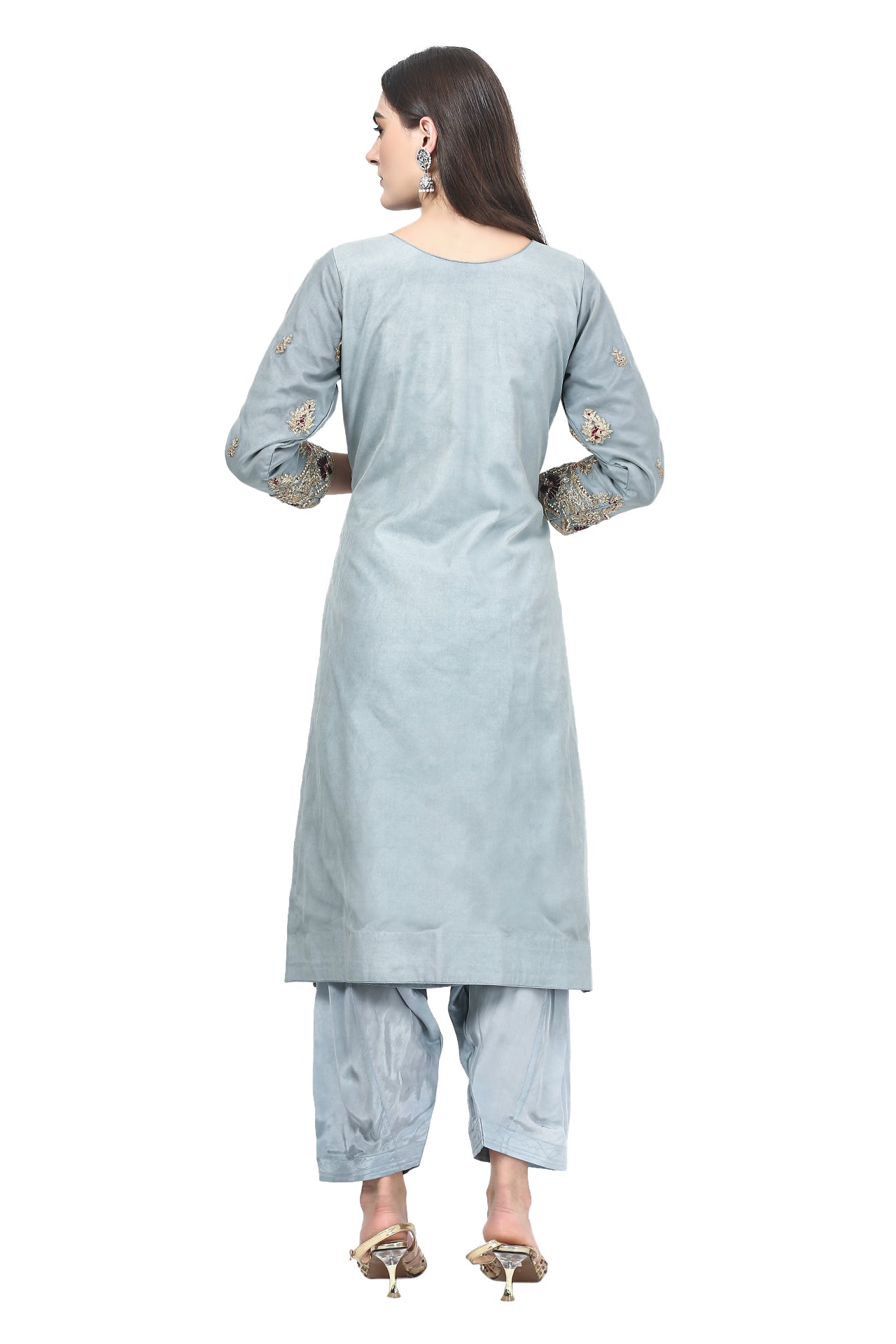 Grey Kurta Set with Dori and Zardozi Artistry
