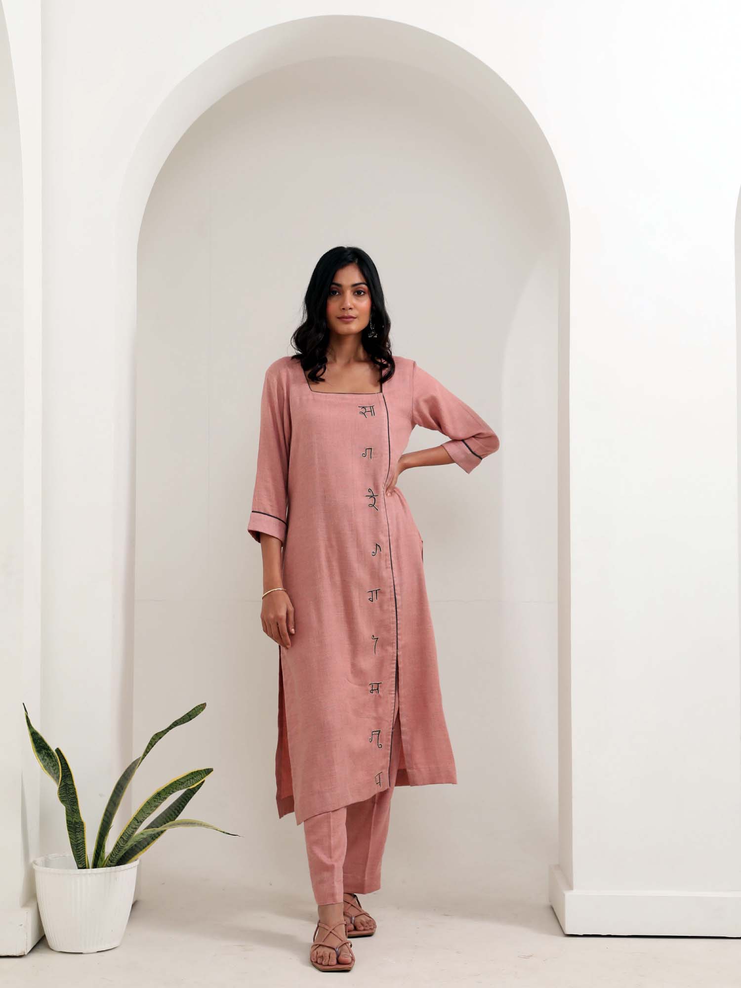 Soft Blush Pink Cotton Textured Kurta Pant Set Sargam Embroidery
