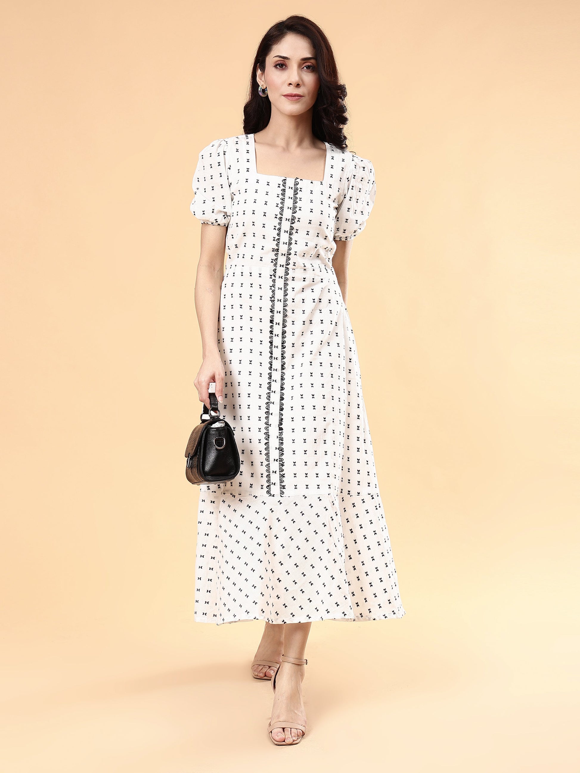 Sophisticated White Black Cotton Geometric Weave Fit Flare Dress Lace