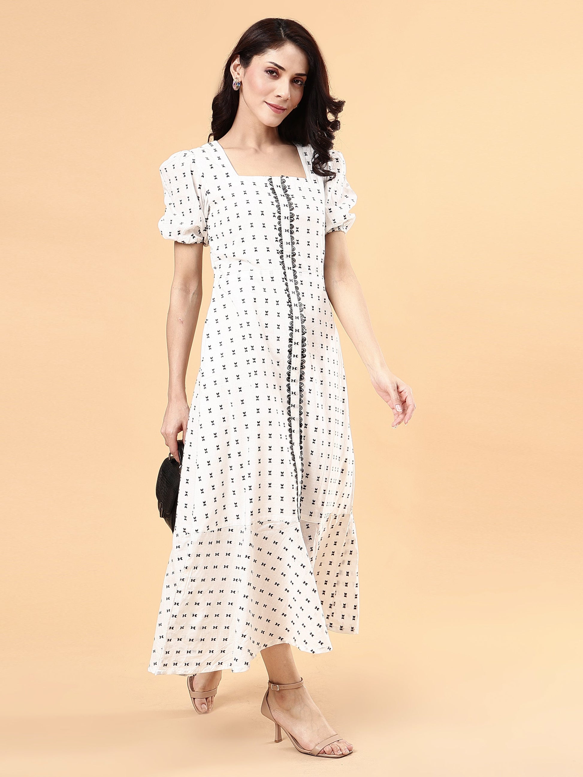 Sophisticated White Black Cotton Geometric Weave Fit Flare Dress Lace
