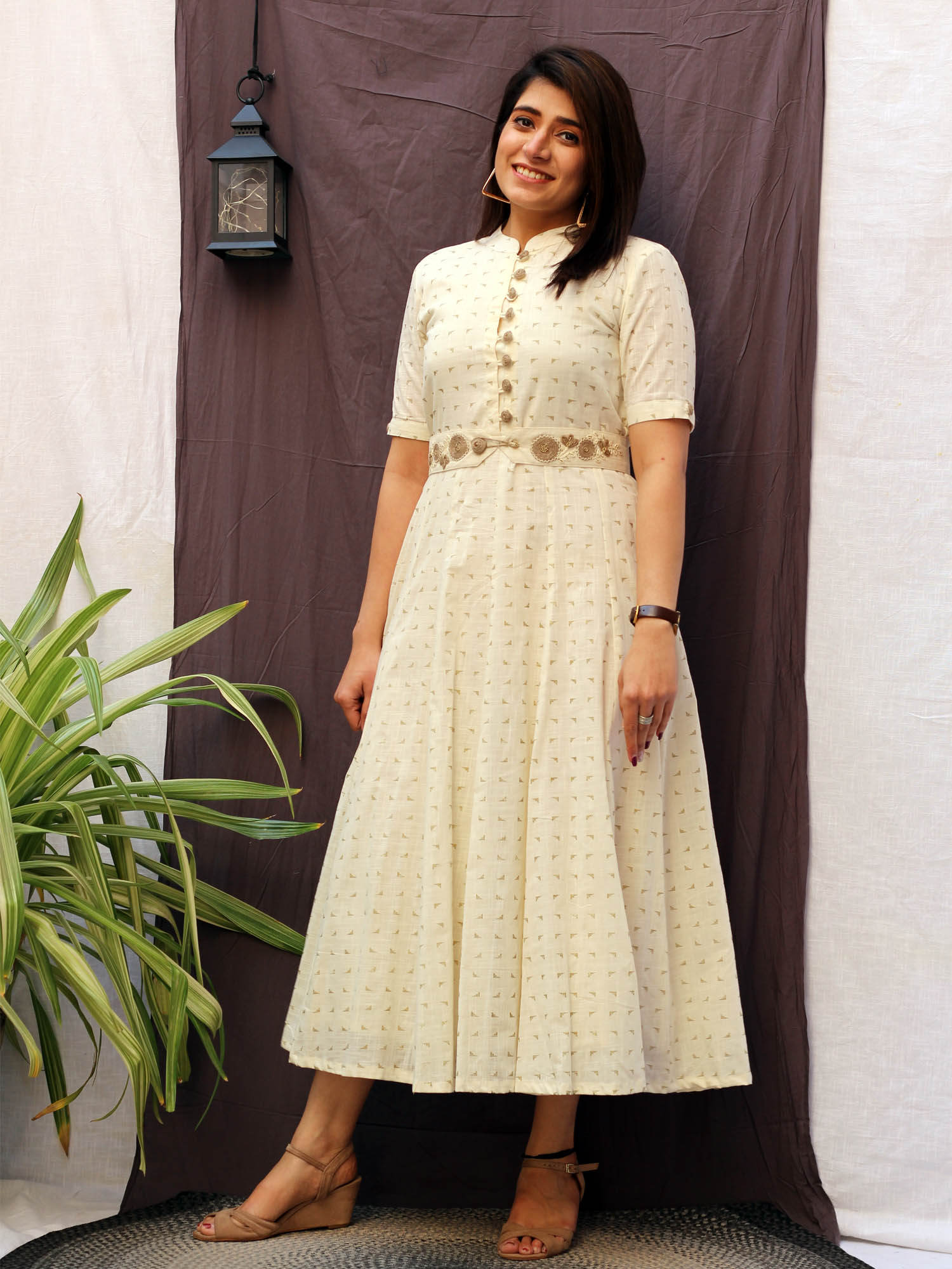 Oasis- white cotton dress