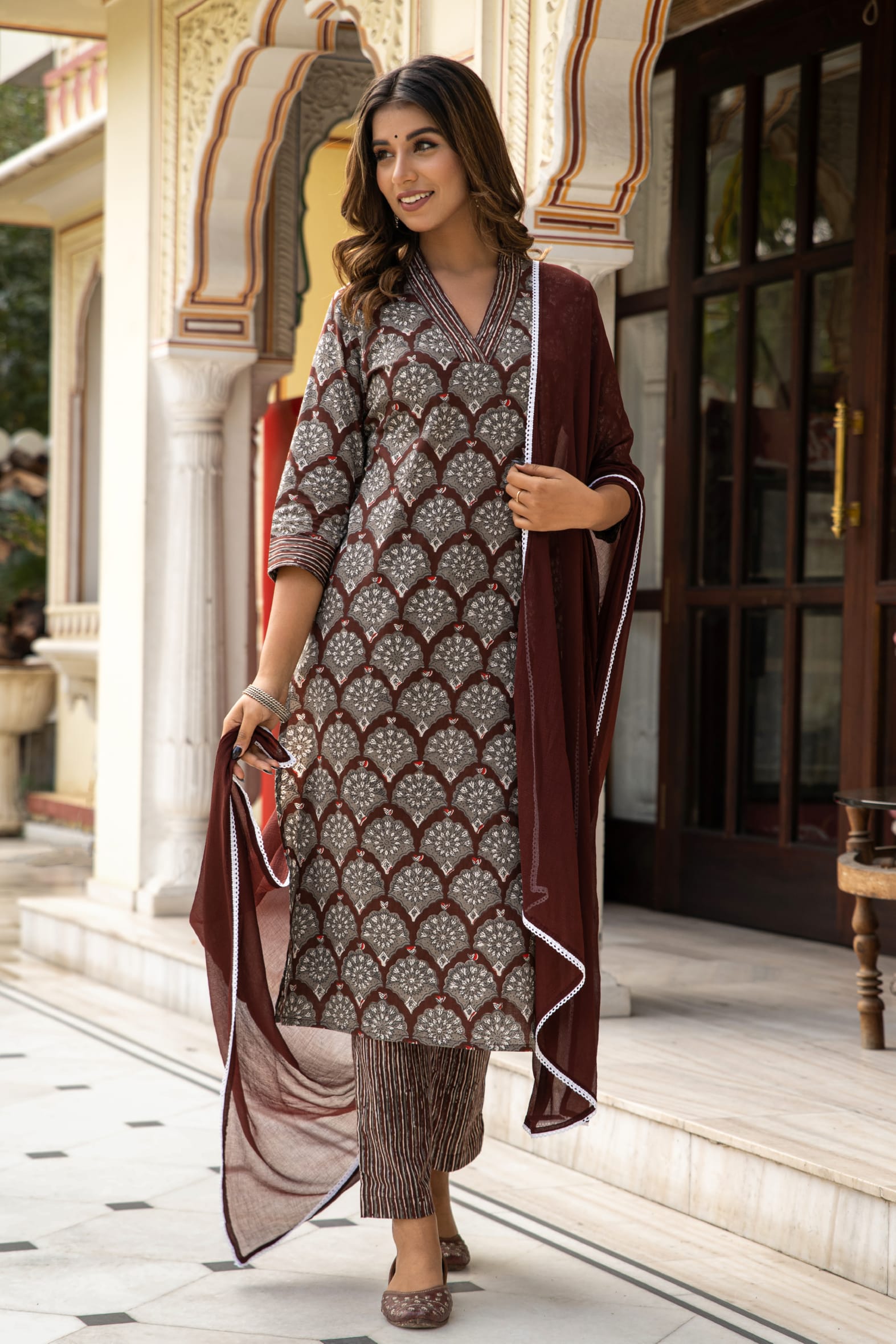 Brown Dabu Hand Block Cotton Kurta Pant & Chiffon Dupatta