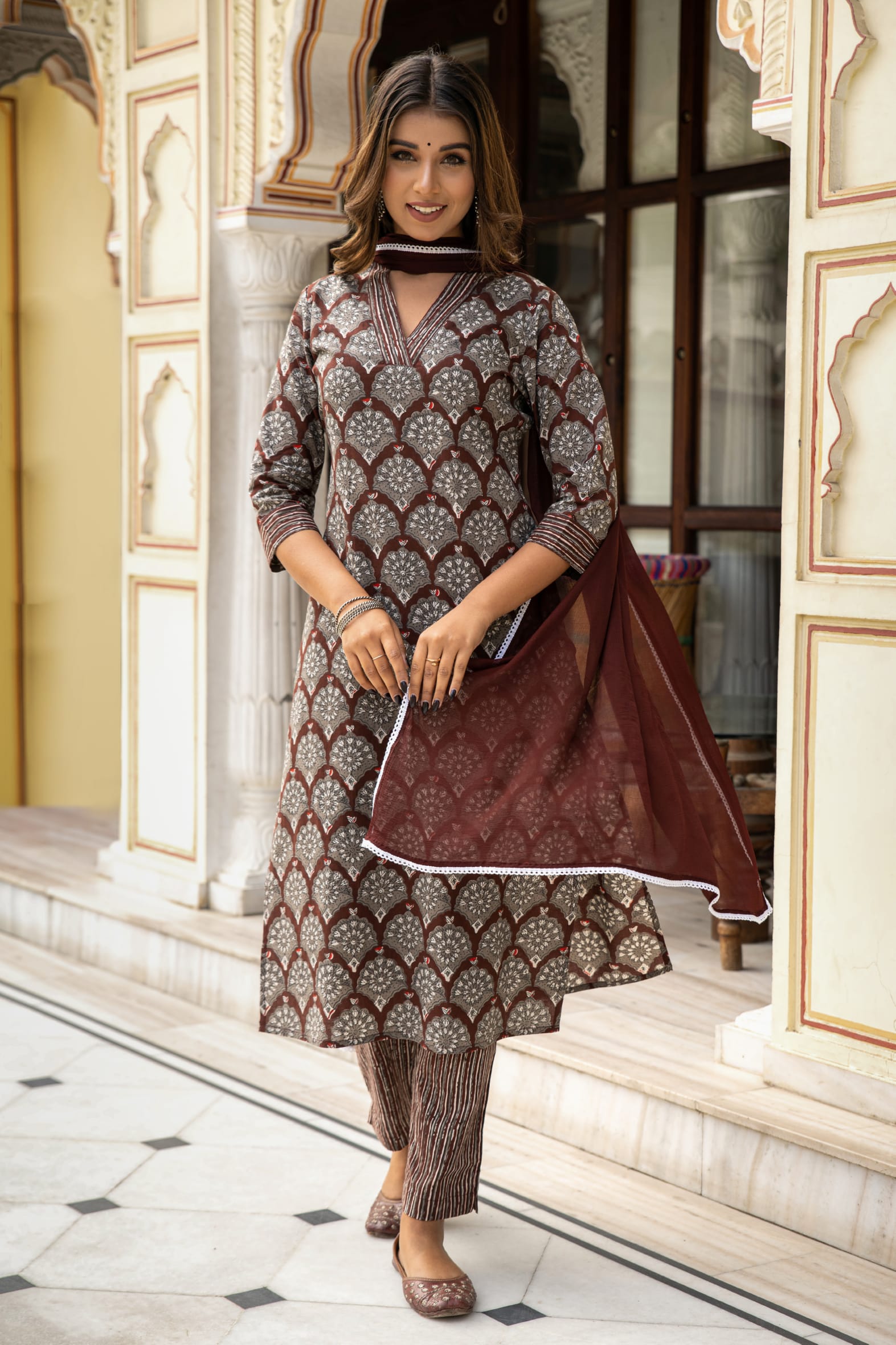Brown Dabu Hand Block Cotton Kurta Pant & Chiffon Dupatta