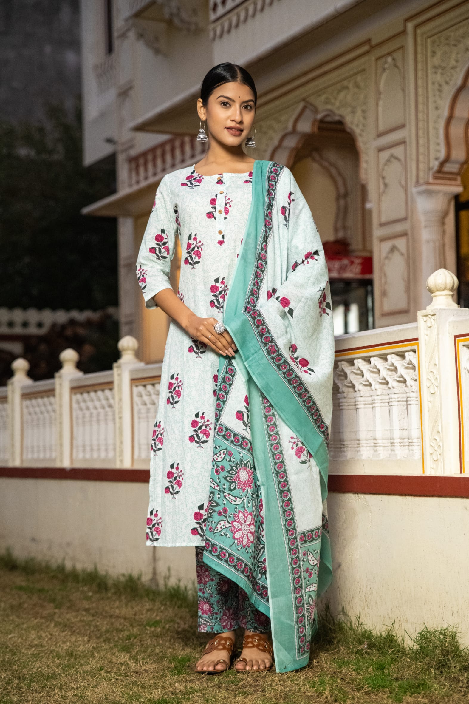 White Butta Cotton Kurta Pant & Mulmul Cotton Dupatta Set