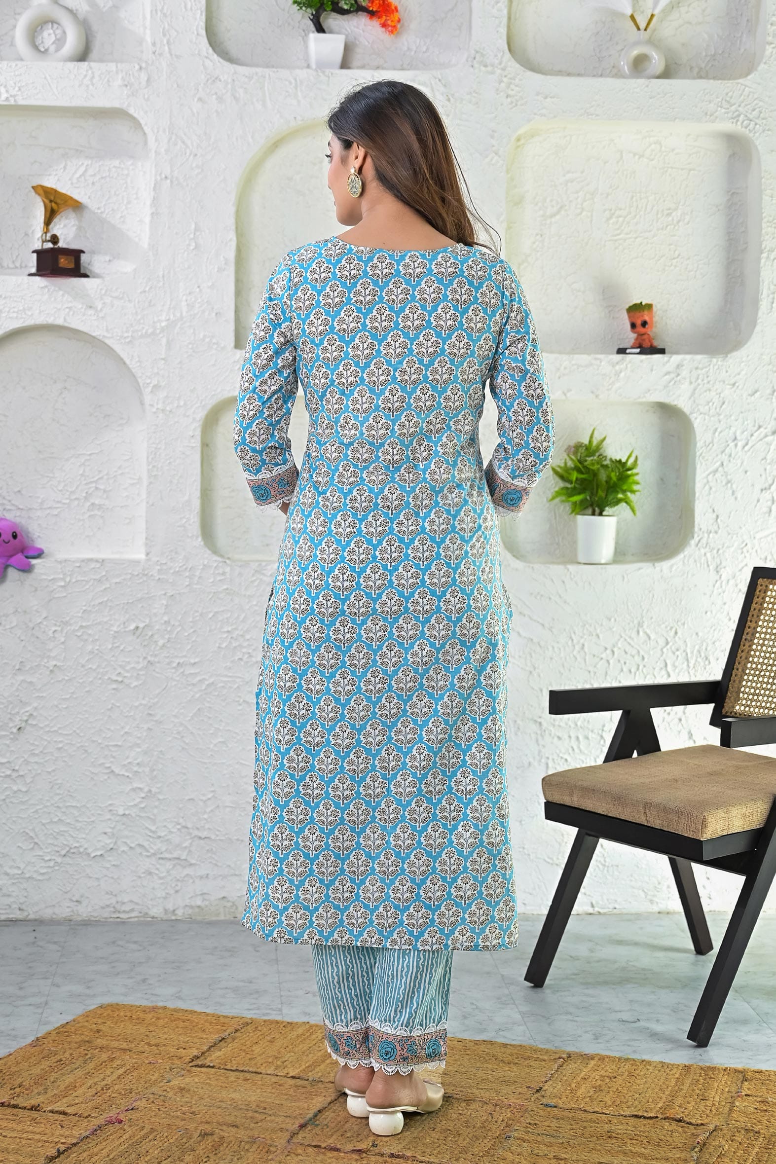 Stylish Blue Printed Cotton Kurta Pants Set