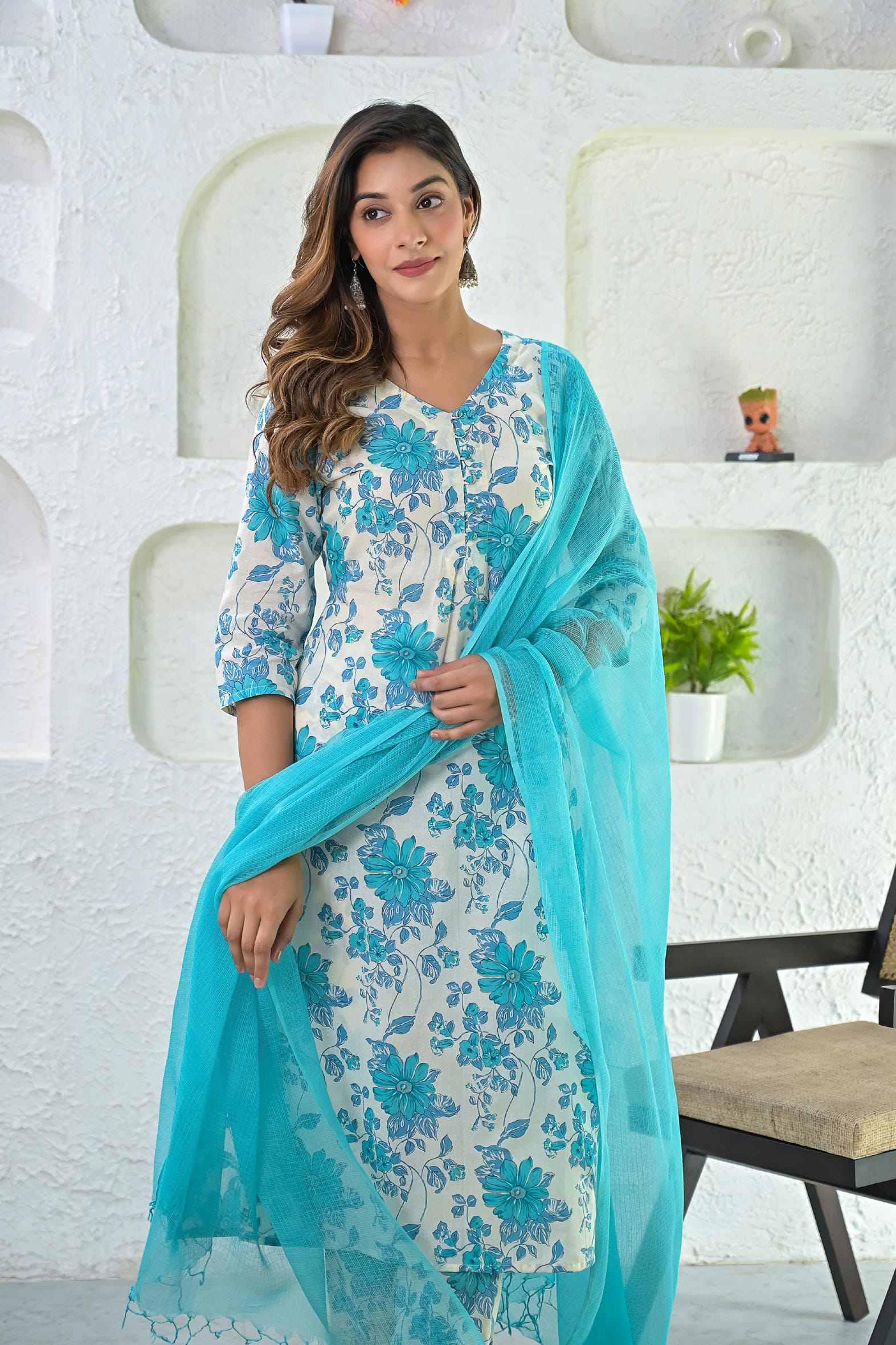 Off White Turquoise Printed Cotton Kurta Pant & Dupatta Set
