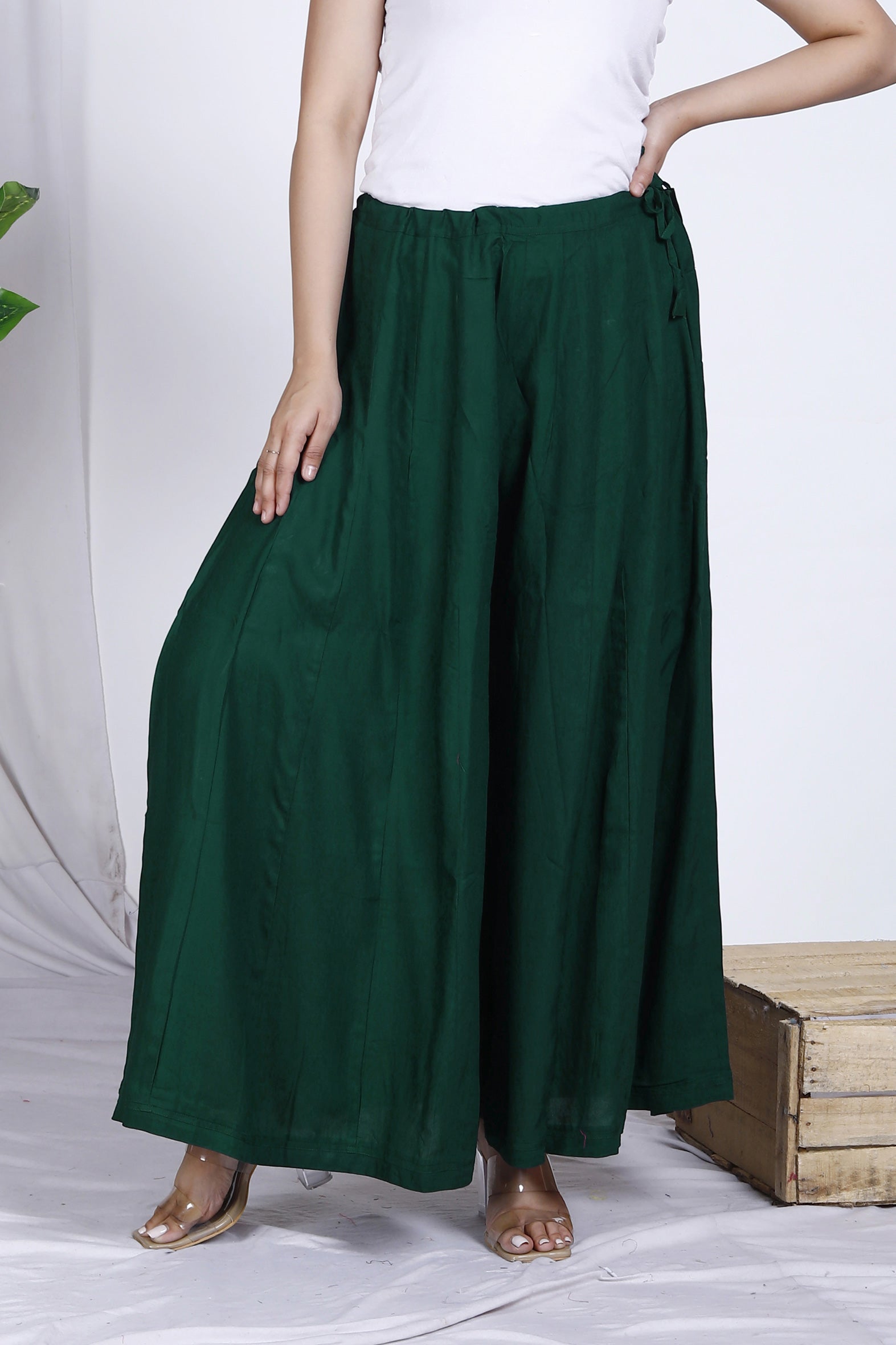 Stylish Green Plain Rayon Palazzo