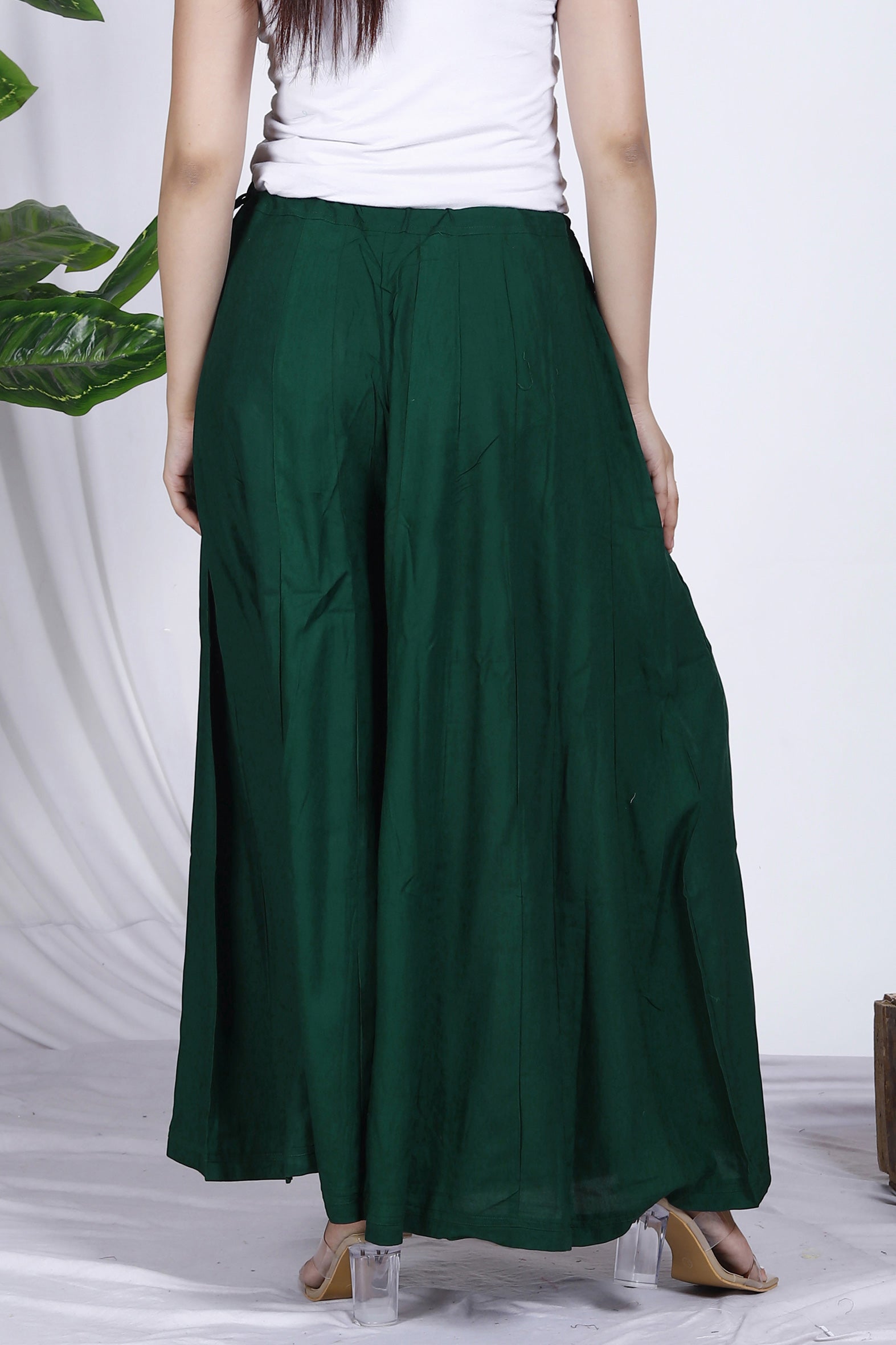 Stylish Green Plain Rayon Palazzo