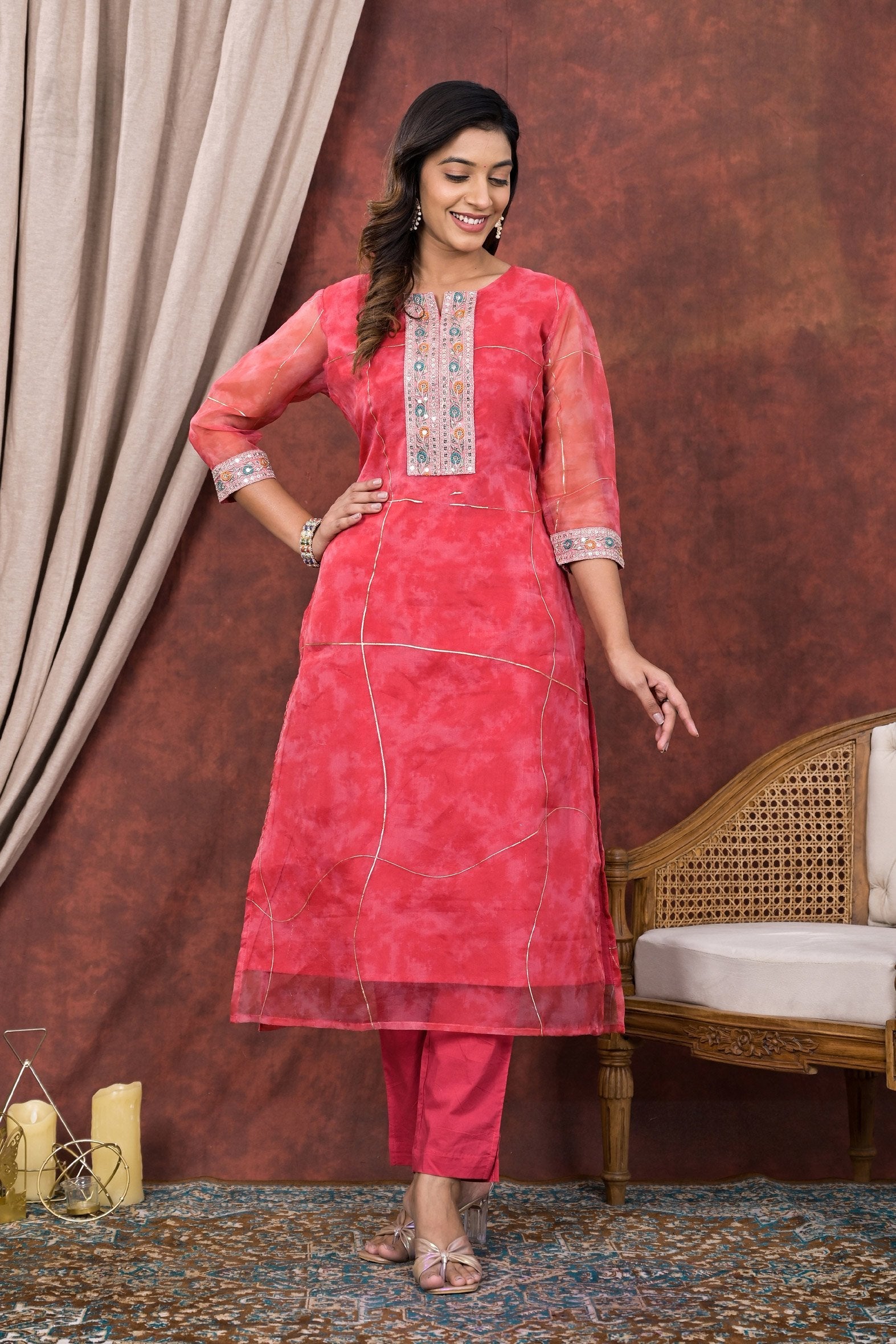 Exquisite Pink Digital & Foil Print Organza Kurta Pant Set