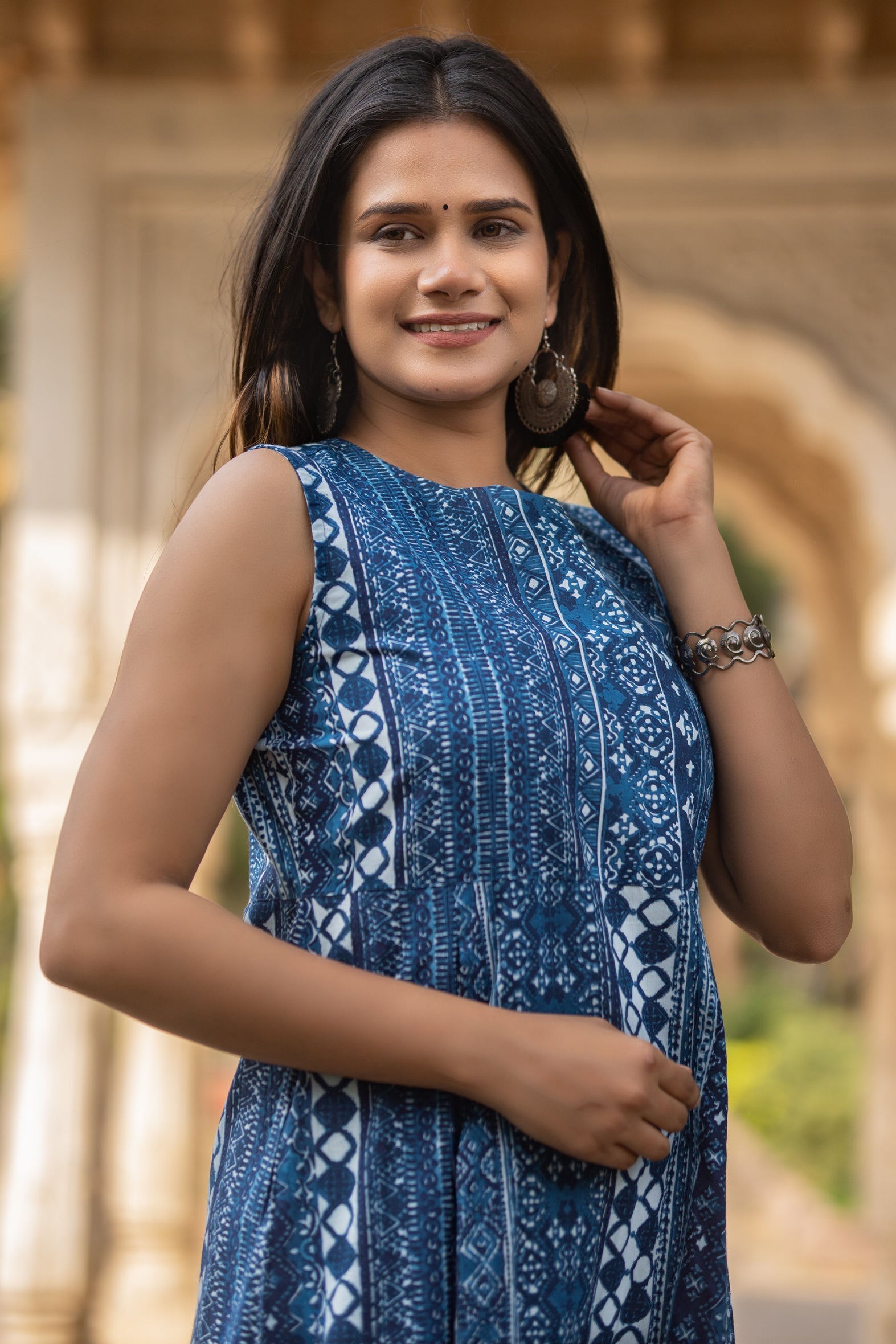 Blue Printed Cotton Sleeveless Dress - Boat Neck