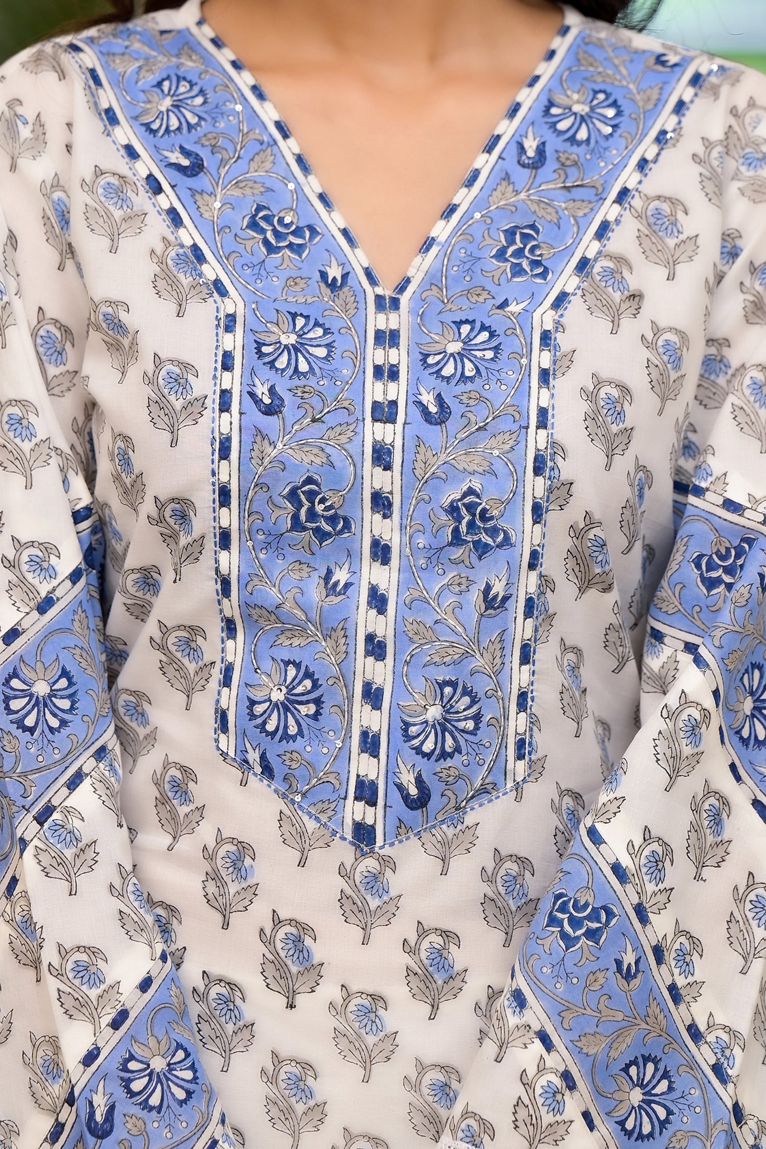 Blue and White Cotton Mughal Floral Block Printed Kurta Pant Set With Dupatta