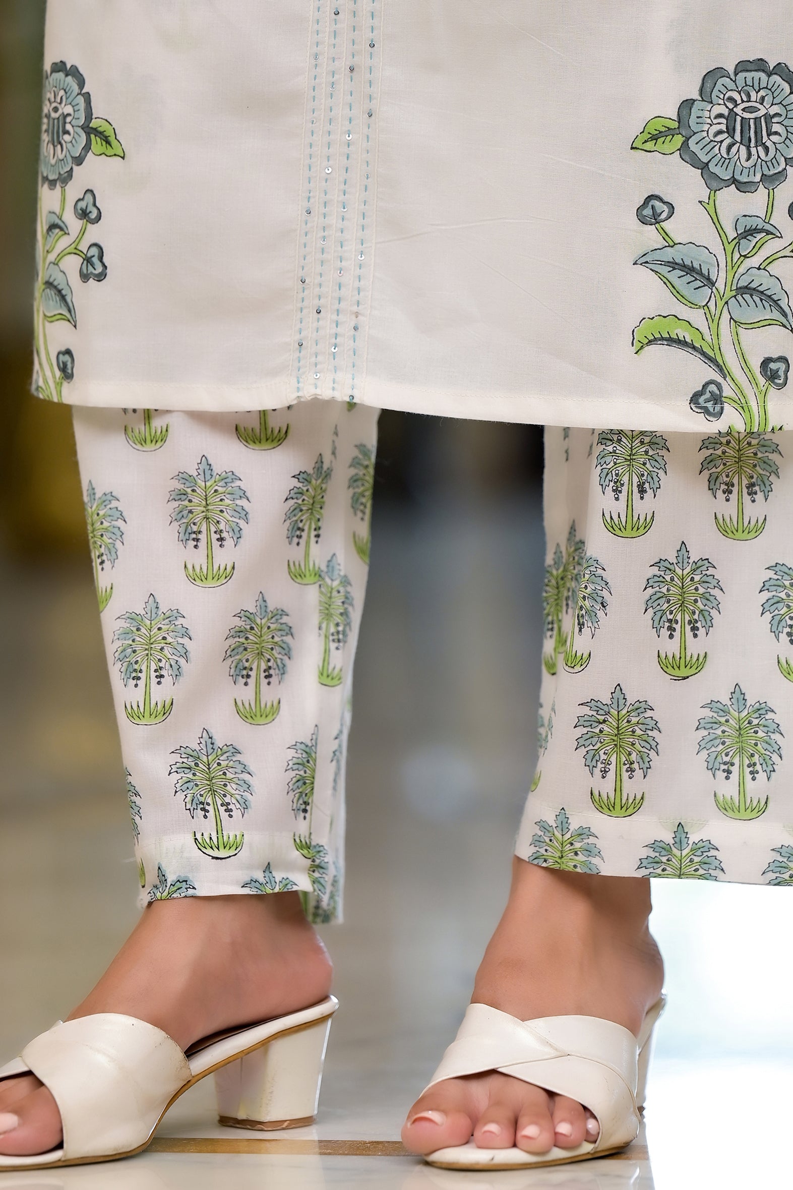 White and Green Cotton Mughal Floral Block Printed Kurta Pant Set With Dupatta