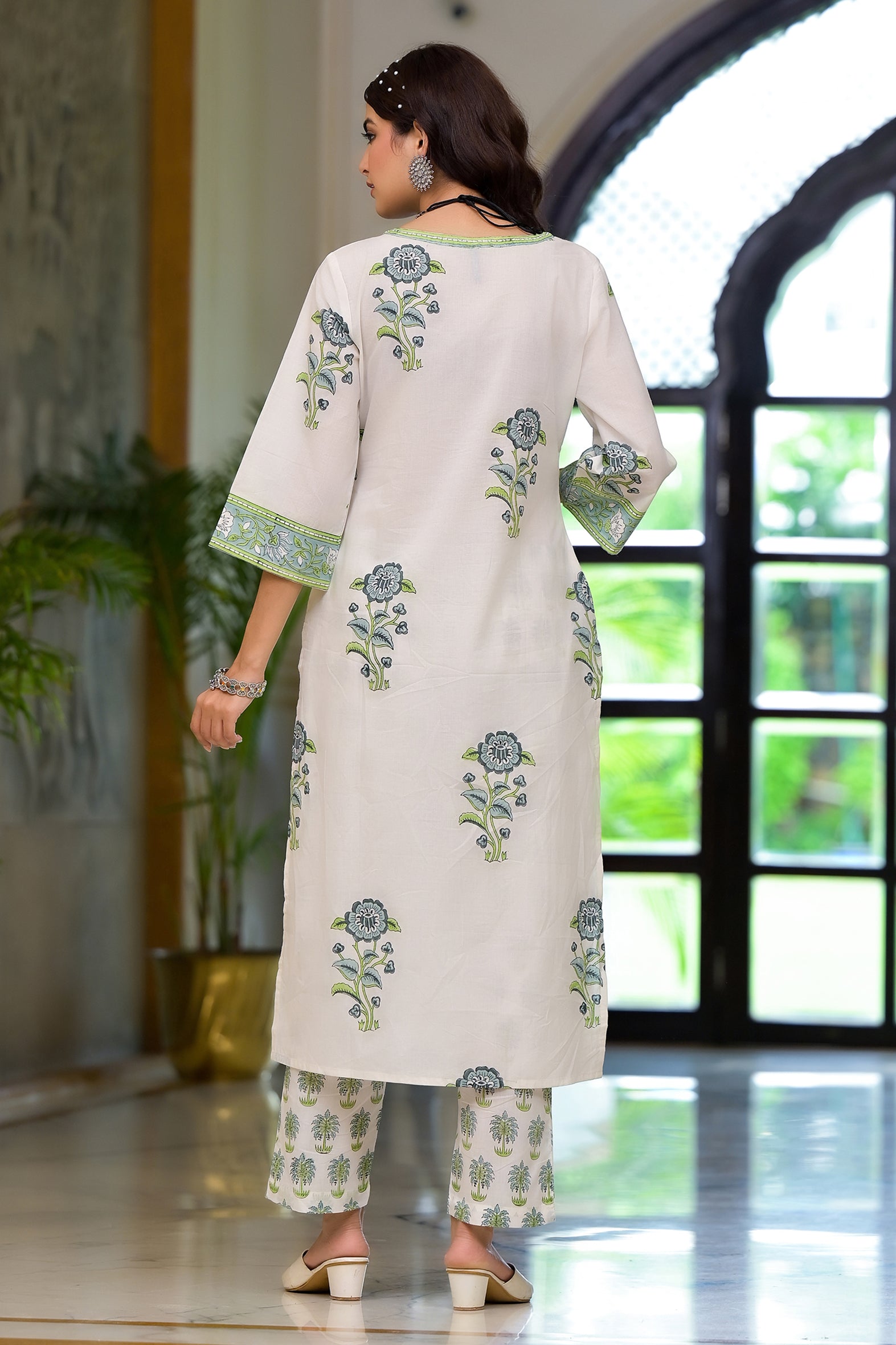 White and Green Cotton Mughal Floral Block Printed Kurta Pant Set With Dupatta