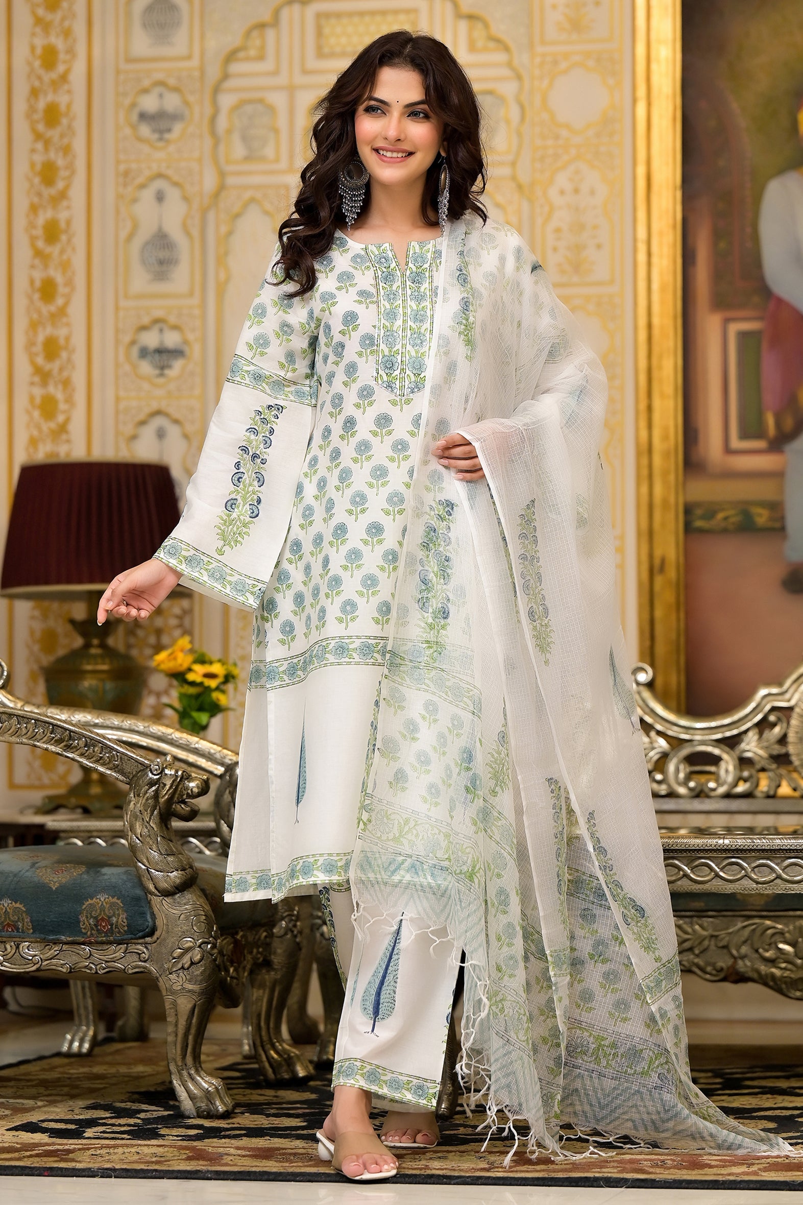 White Cotton Mughal Blue Floral Block Printed Kurta Pant Set With Dupatta