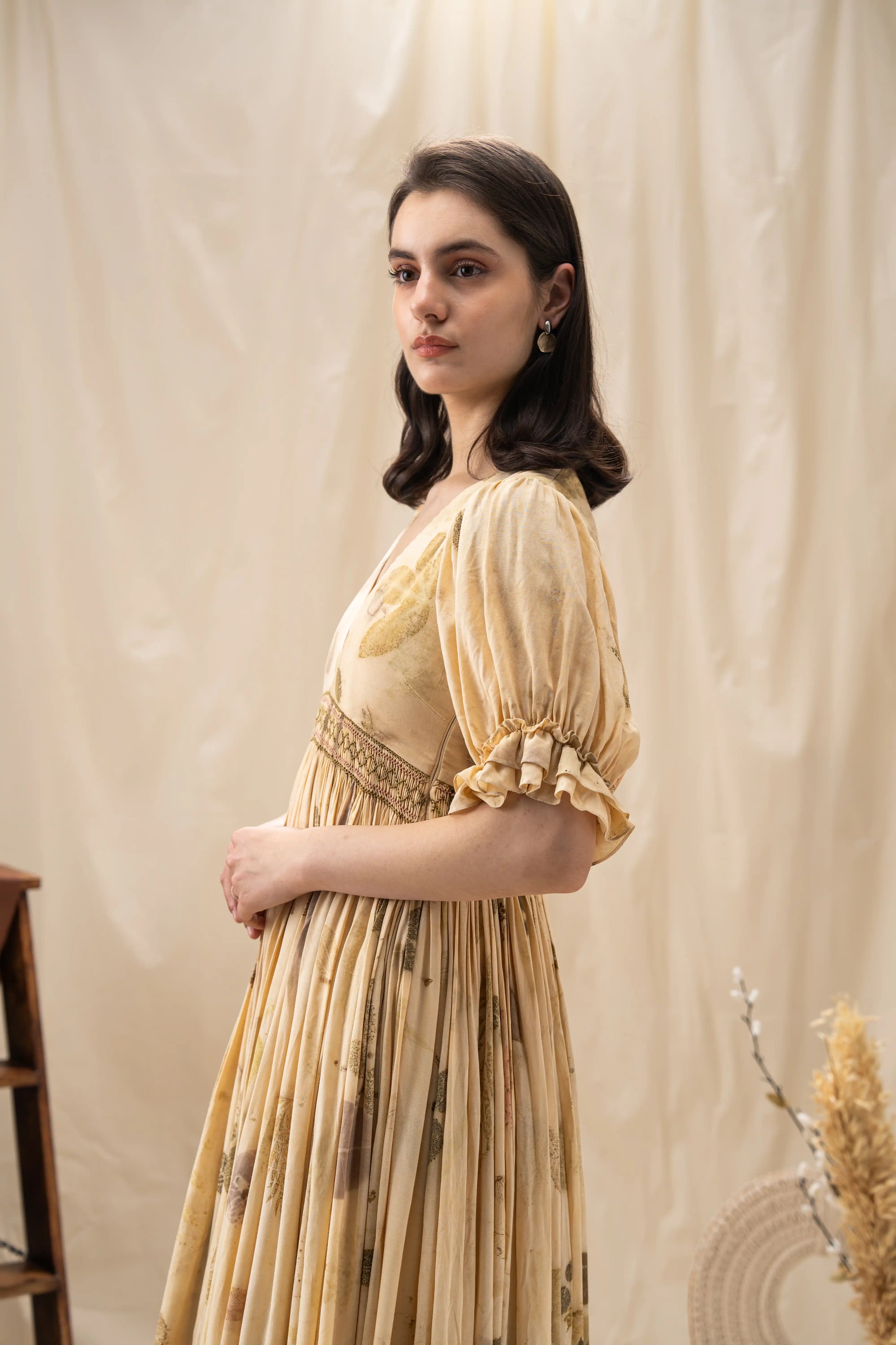 Elegant Yellow Beige Banana Cellulose Puff Sleeve Pleated Midi Dress