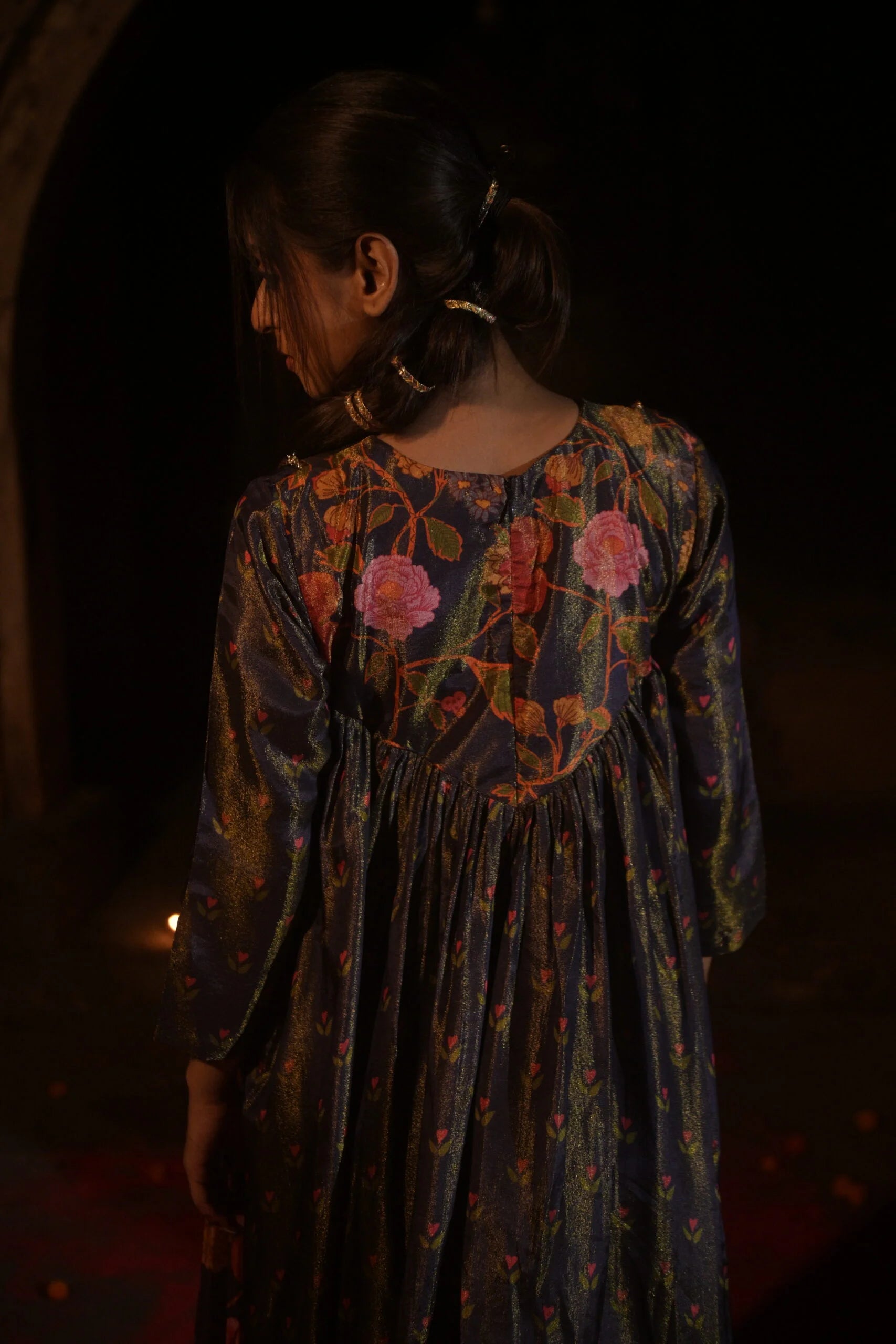 Elegant Floral Grey Falling Tissue Anarkali Kurta Metallic Motifs