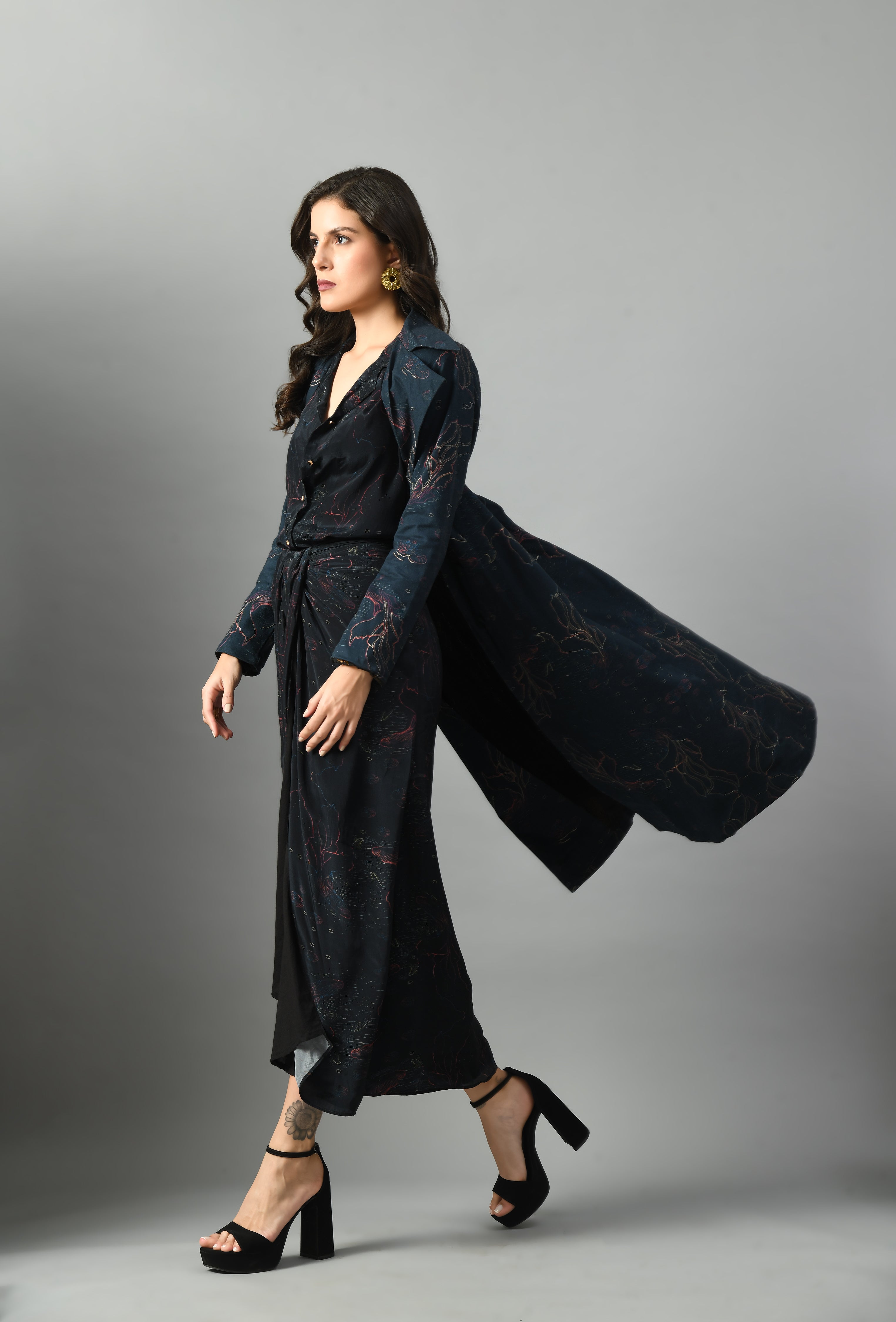 Elegant Royal Blue Linen Alice in Wondersea Trench Zari Digital Print
