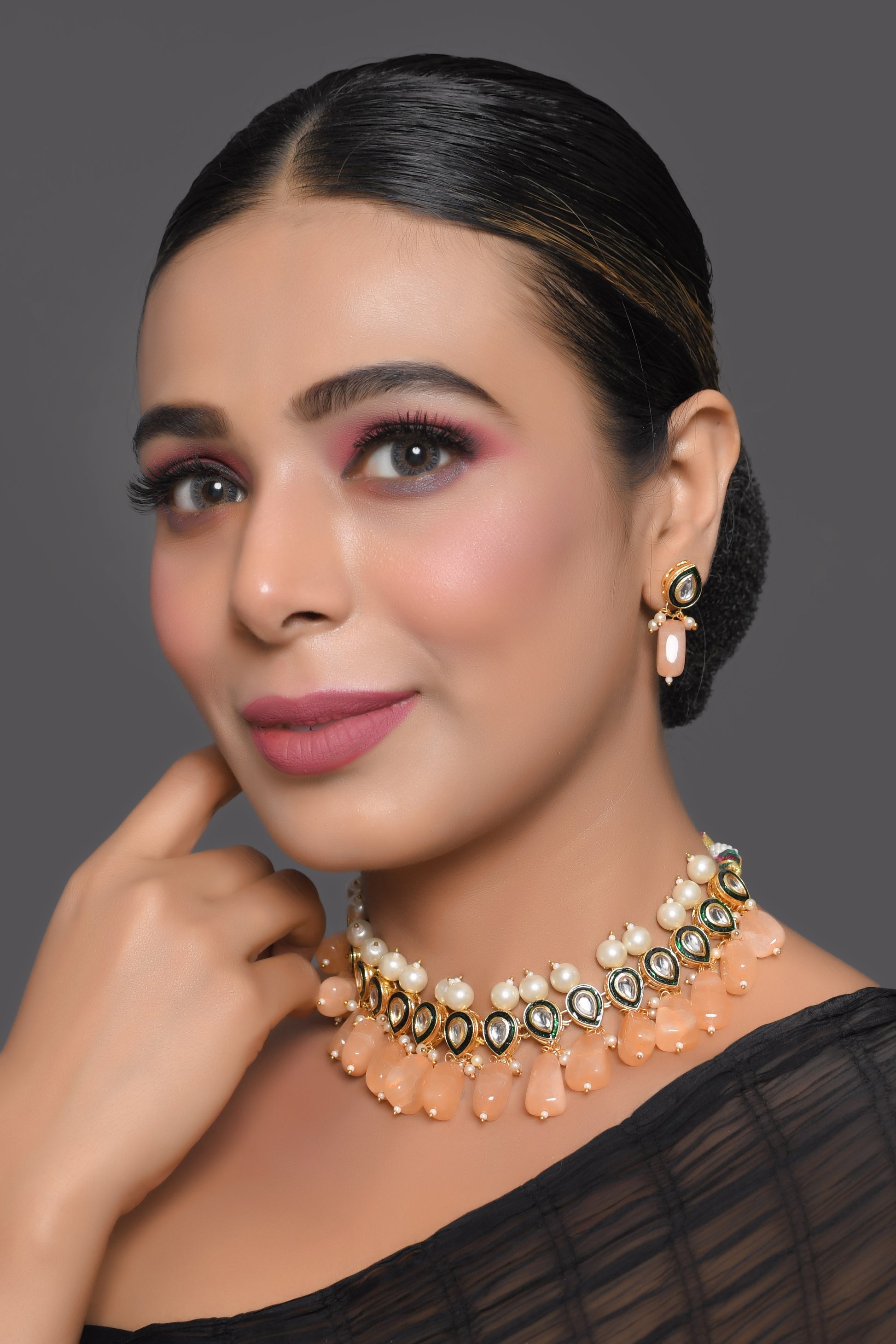 Kundan Necklace Set with Pearls and Peach Drops