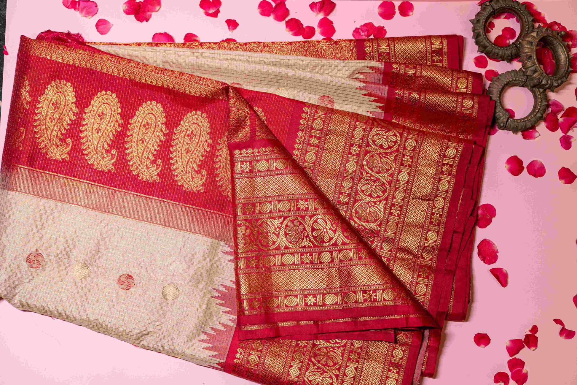 Beige Crimson Gadwal Silk Saree Swirl Booti Temple Border