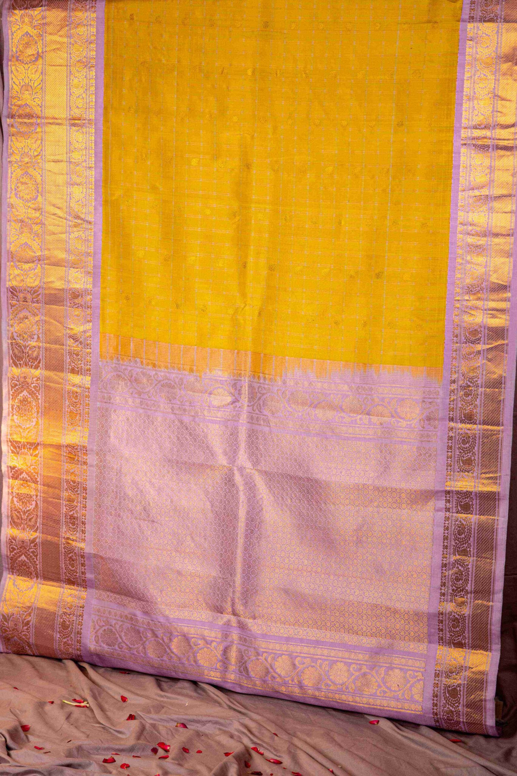 Yellow Lavender Gadwal Silk Saree Checks Pattern Kuttu Border