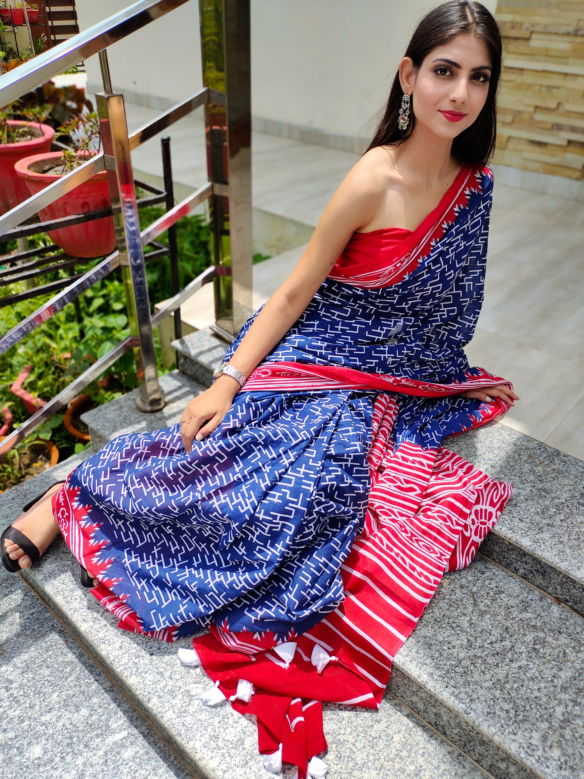 Classy Royal Blue Cotton Saree Red Border Handblock Print