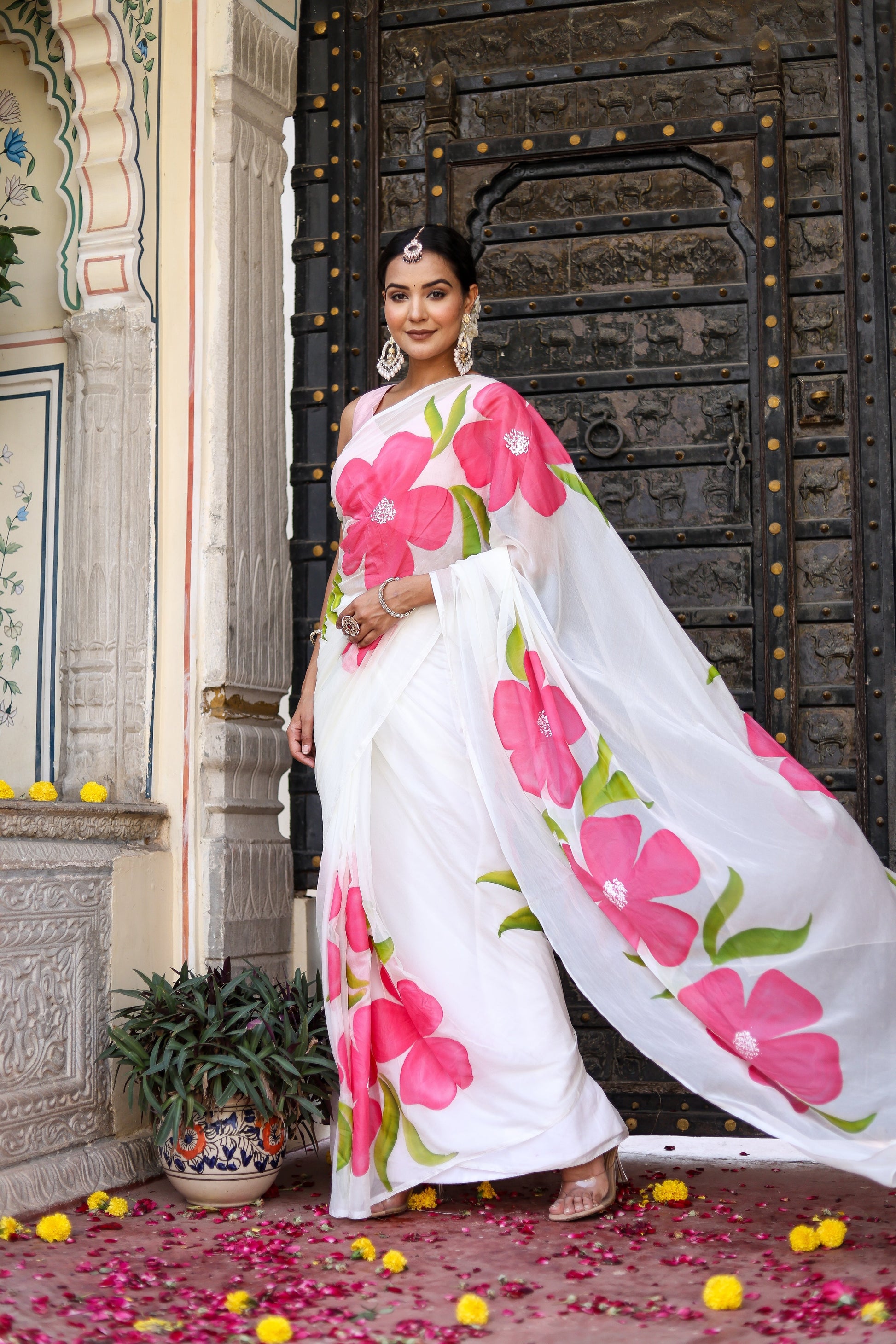 Elegant Pink Chiffon Georgette Handpainted Saree Floral Gold