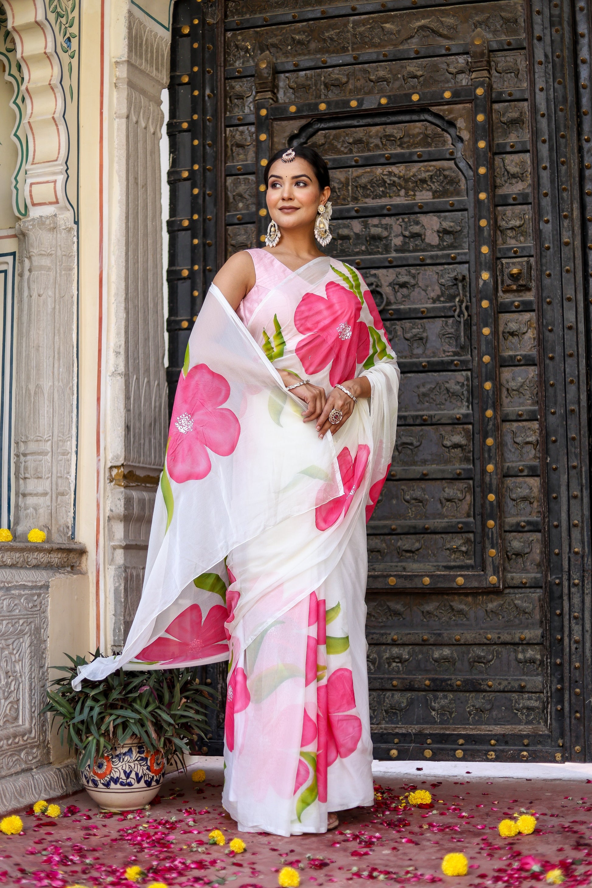 Elegant Pink Chiffon Georgette Handpainted Saree Floral Gold