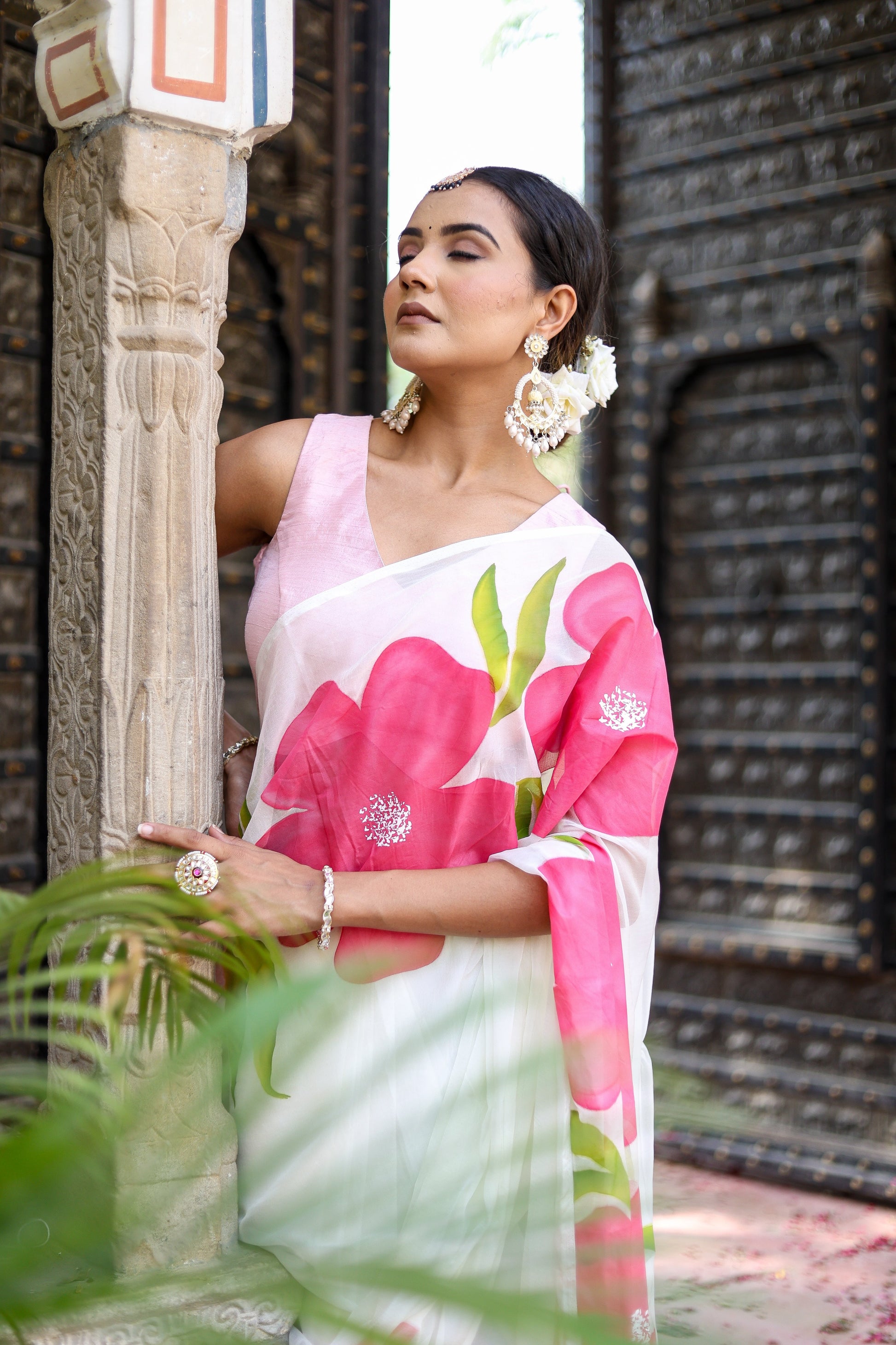Elegant Pink Chiffon Georgette Handpainted Saree Floral Gold