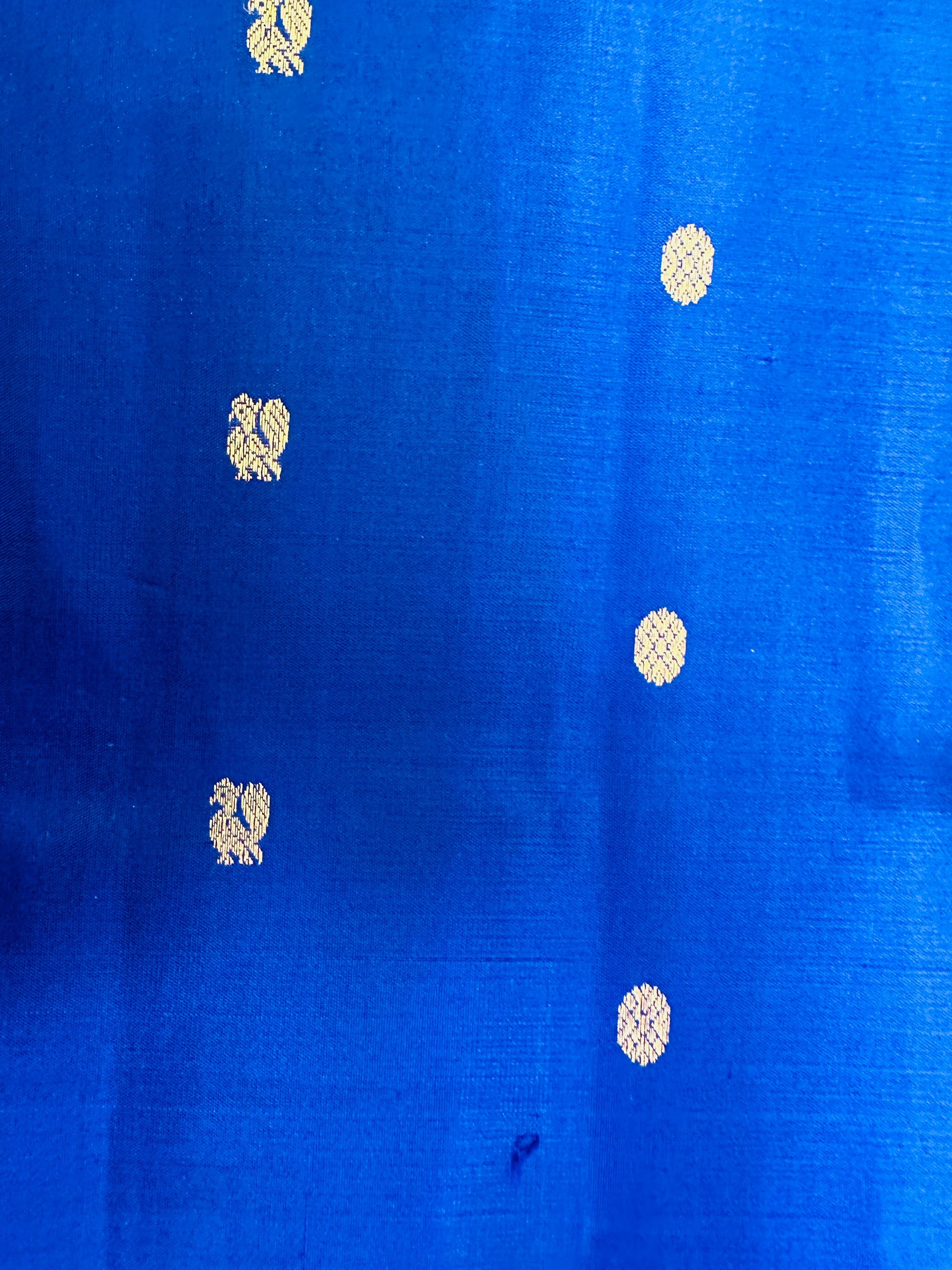 Striking Blue Midnight Gadwal Pattu Saree Gold Zari Nature Inspired