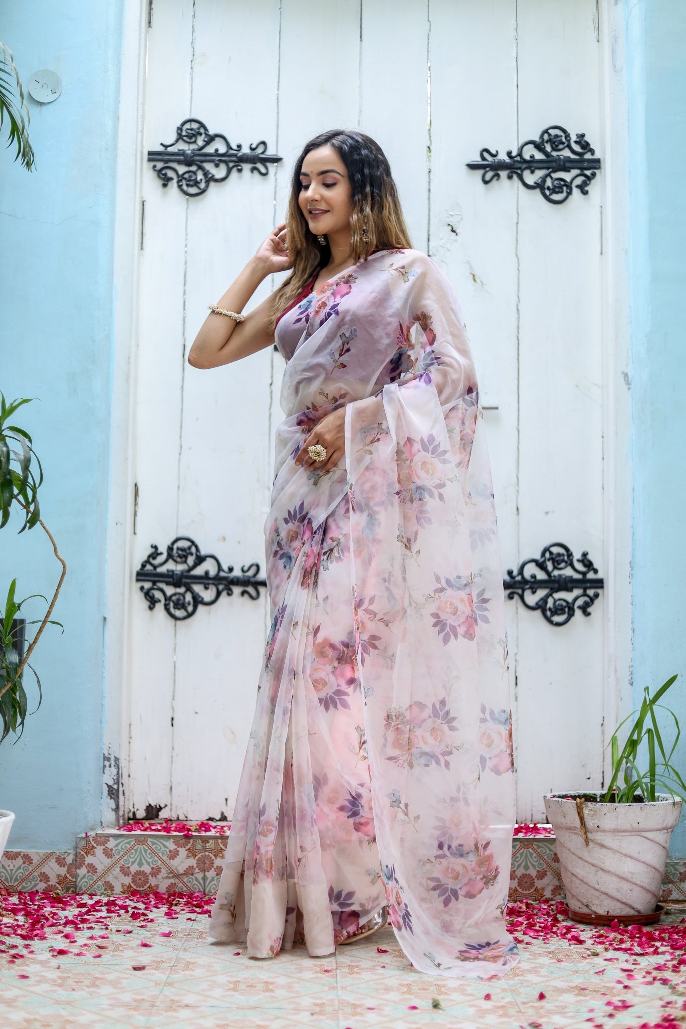 Exquisite White Organza Printed Saree Floral