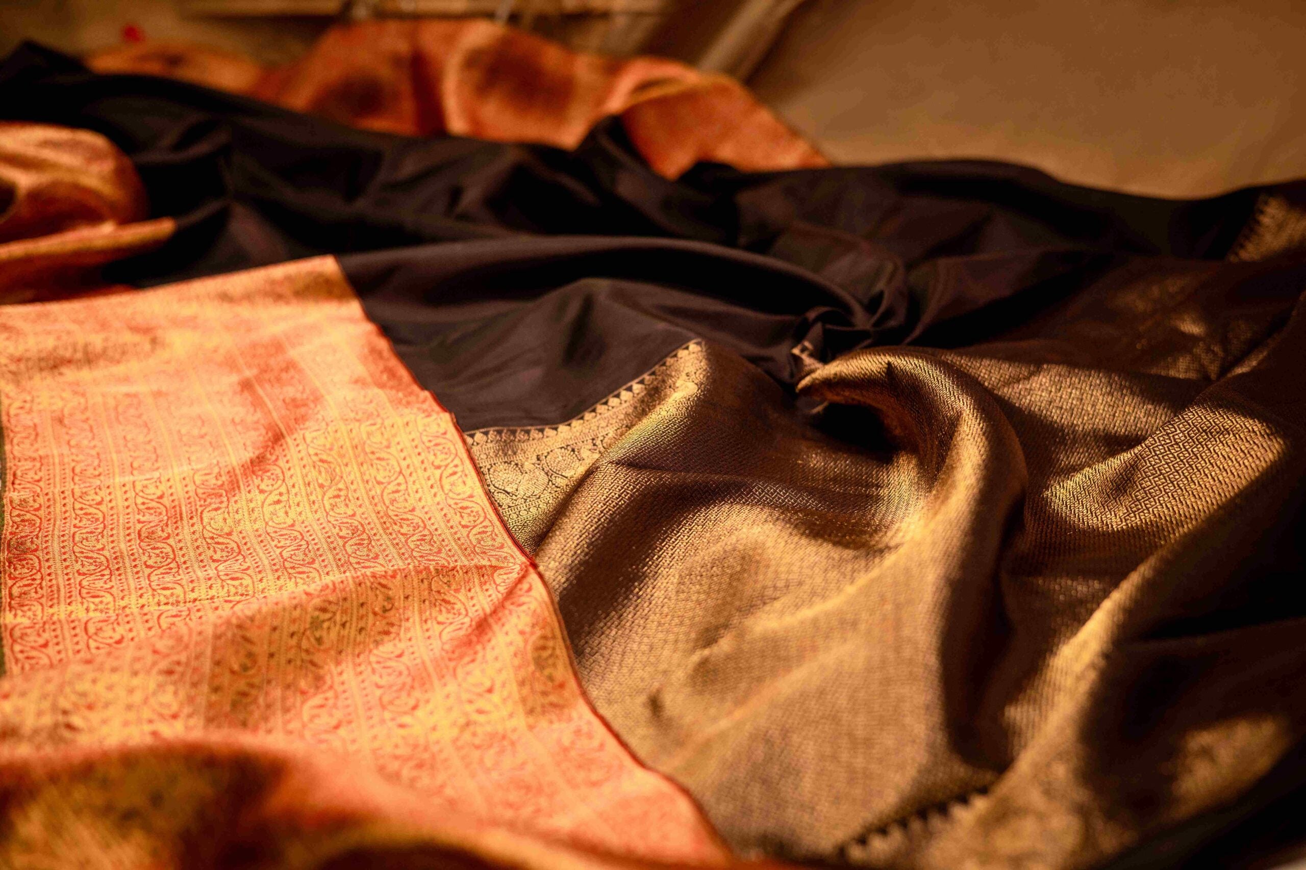 Black Kanchipuram Silk Saree with Intricate Jamdani Border