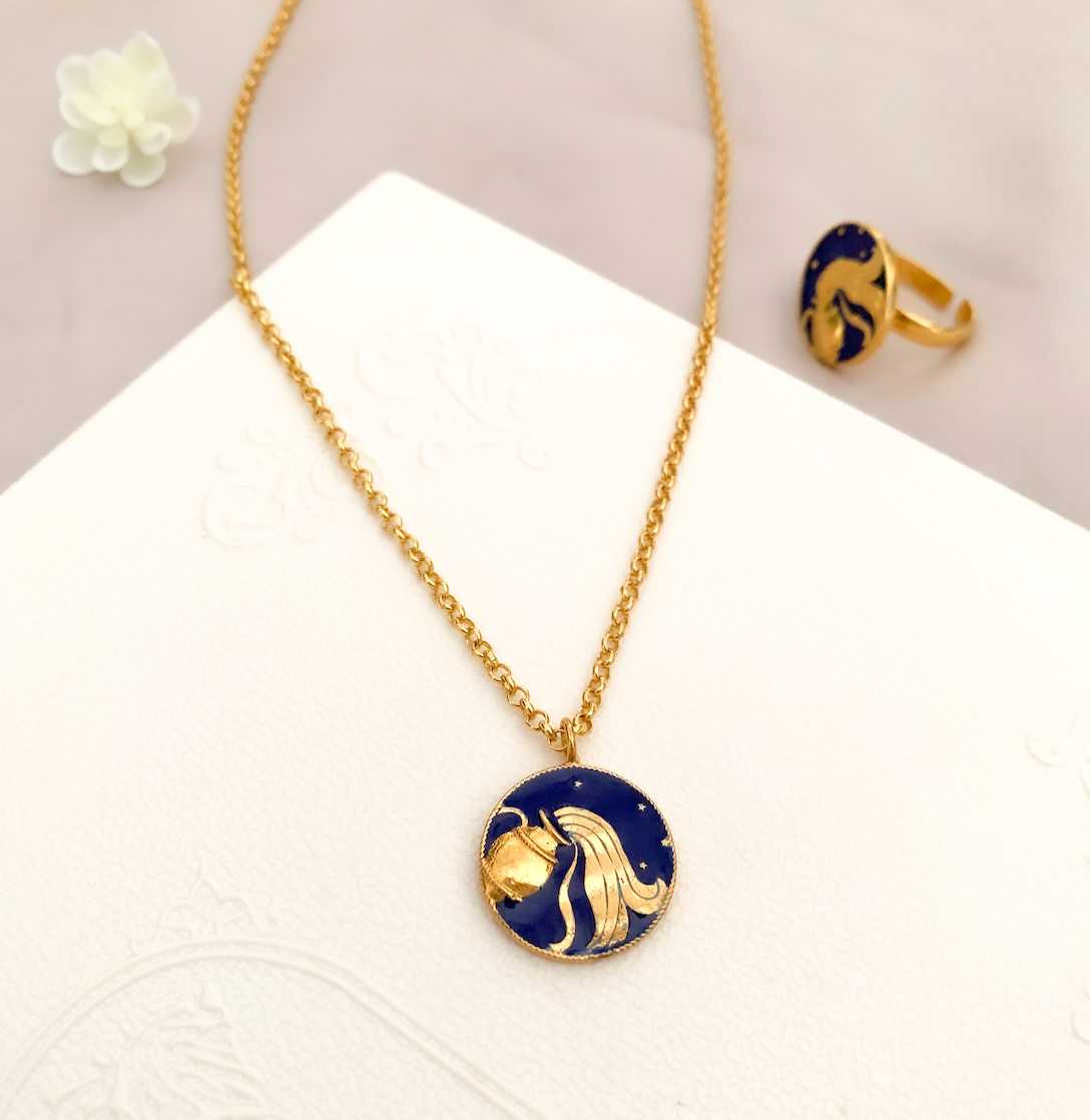 Artful Aquarius Necklace