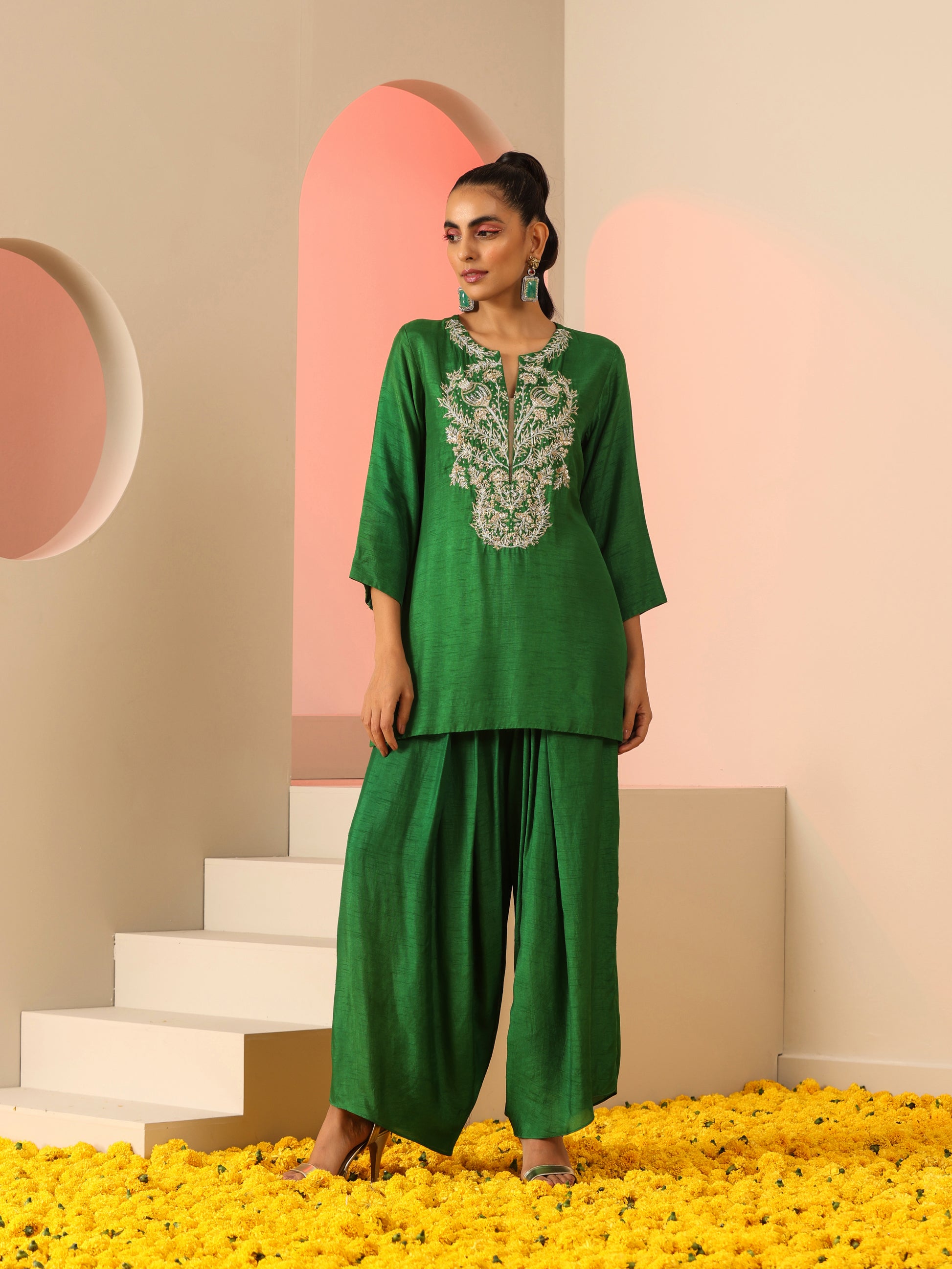 Green Dola Silk Zardozi Neck Kurta Salwar Pants Set