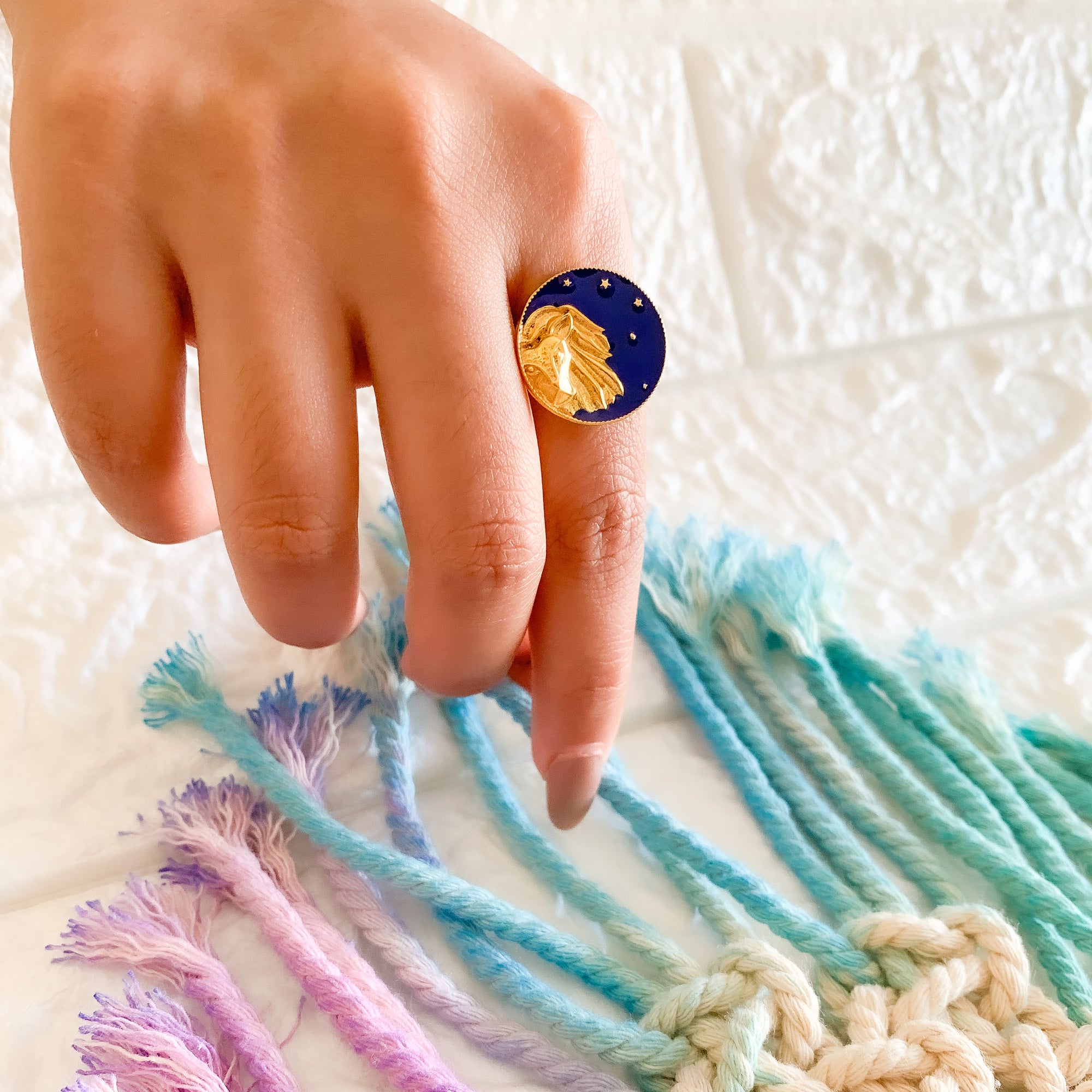 Luxurious Leo Ring