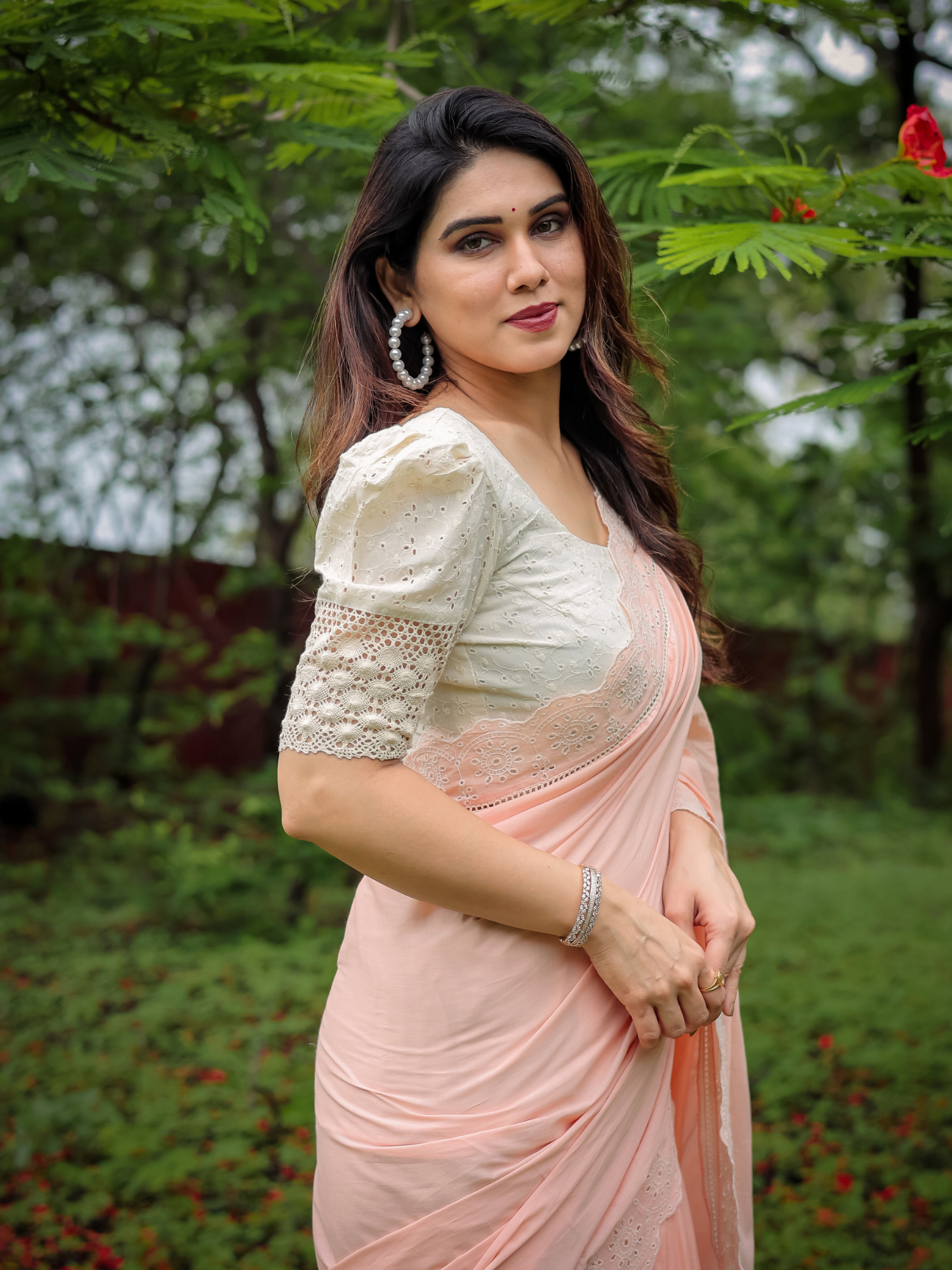 Refined Peach Cotton Lace Border Saree Schiffli Blouse - Saraswati