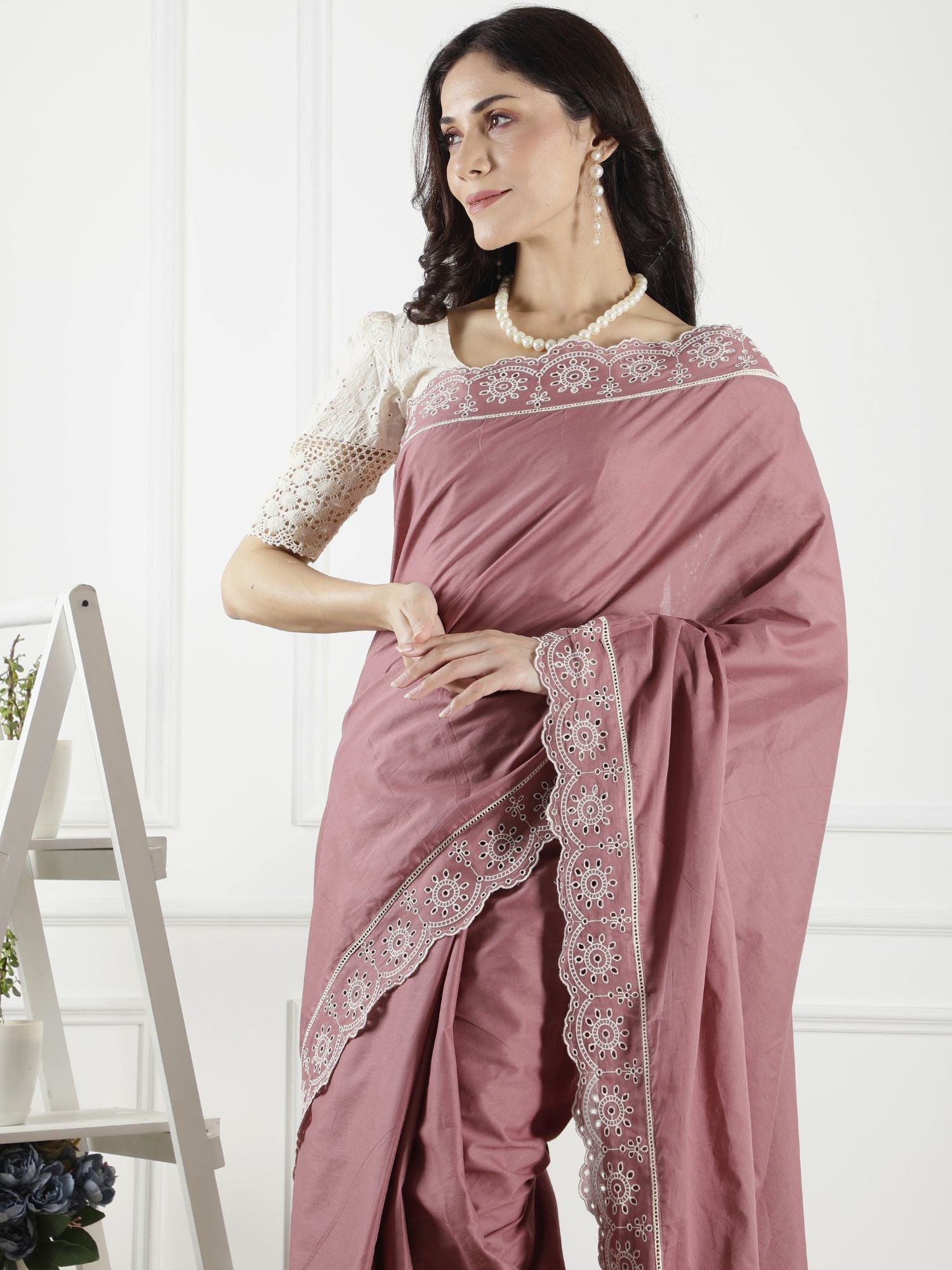 Refined Dusty Pink Cotton Lace Border Saree Schiffli Blouse - Yamuna