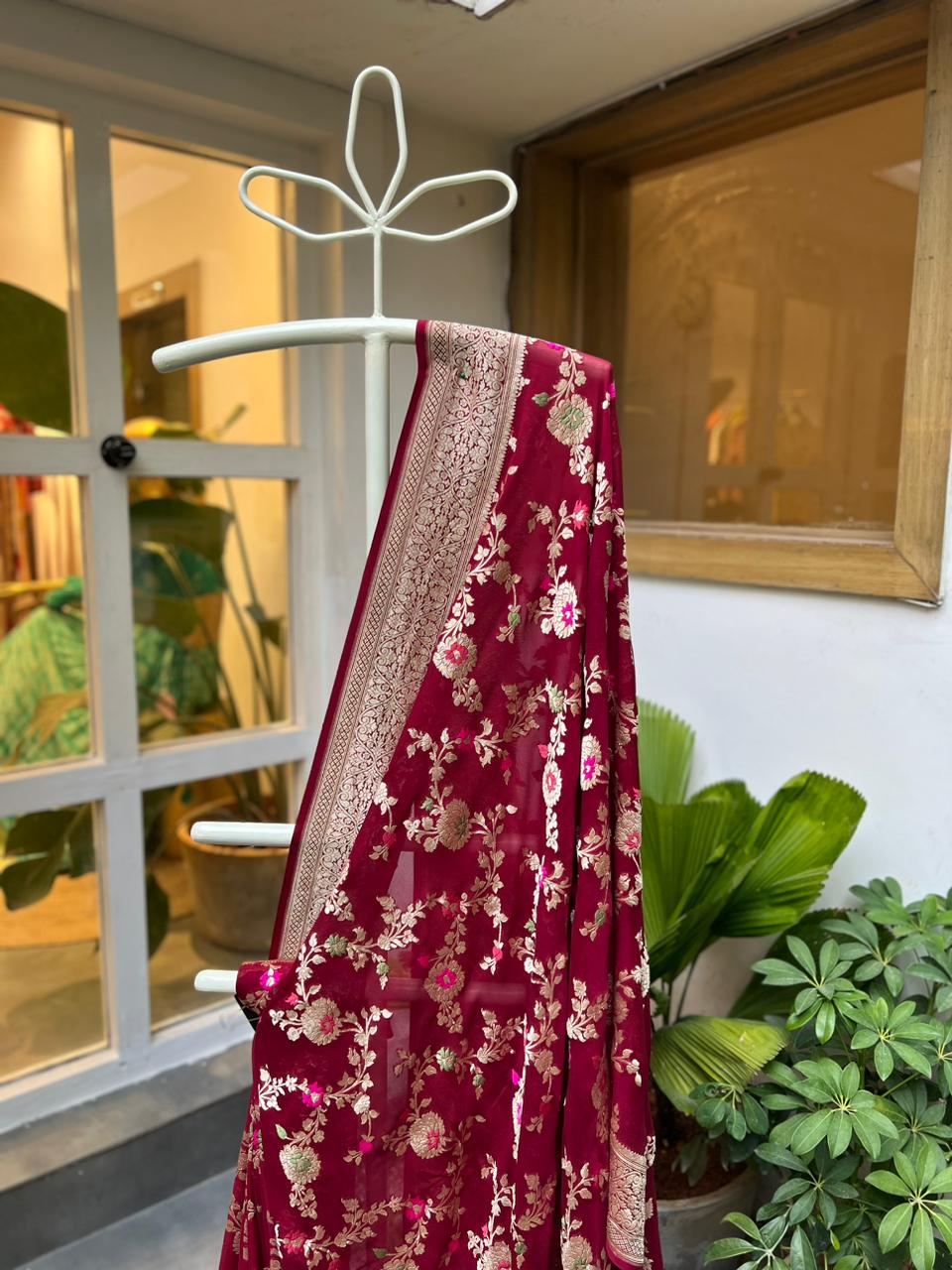 Maroon Mine Floral Saree - Red Ethnic Wear Silk Saree