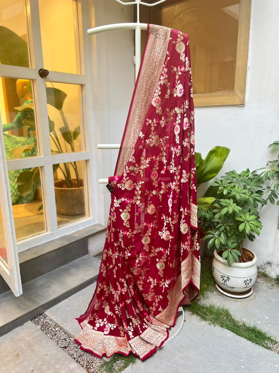 Maroon Mine Floral Saree - Red Ethnic Wear Silk Saree
