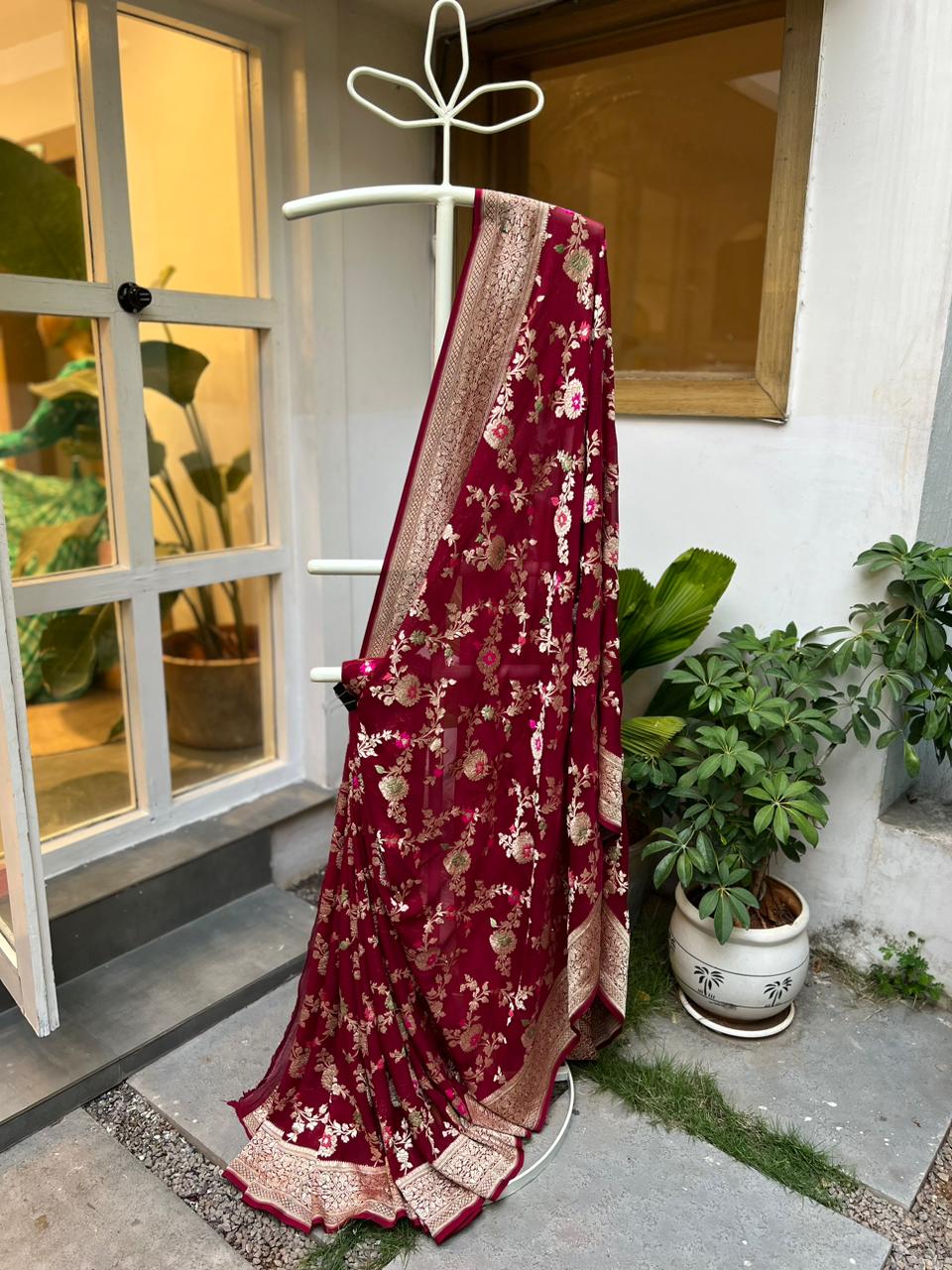 Maroon Mine Floral Saree - Red Ethnic Wear Silk Saree