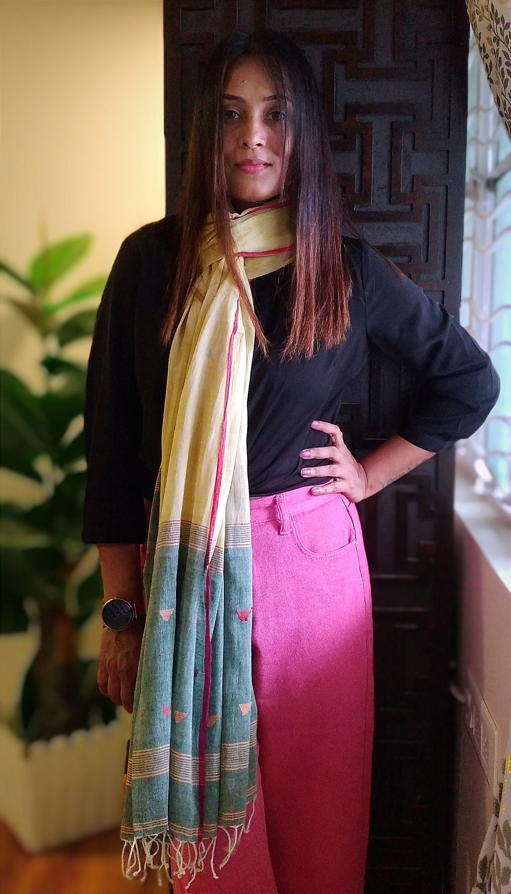 Samira Yellow & Blue Handwoven Muslin Cotton Jamdani Stole - Geometric Stole