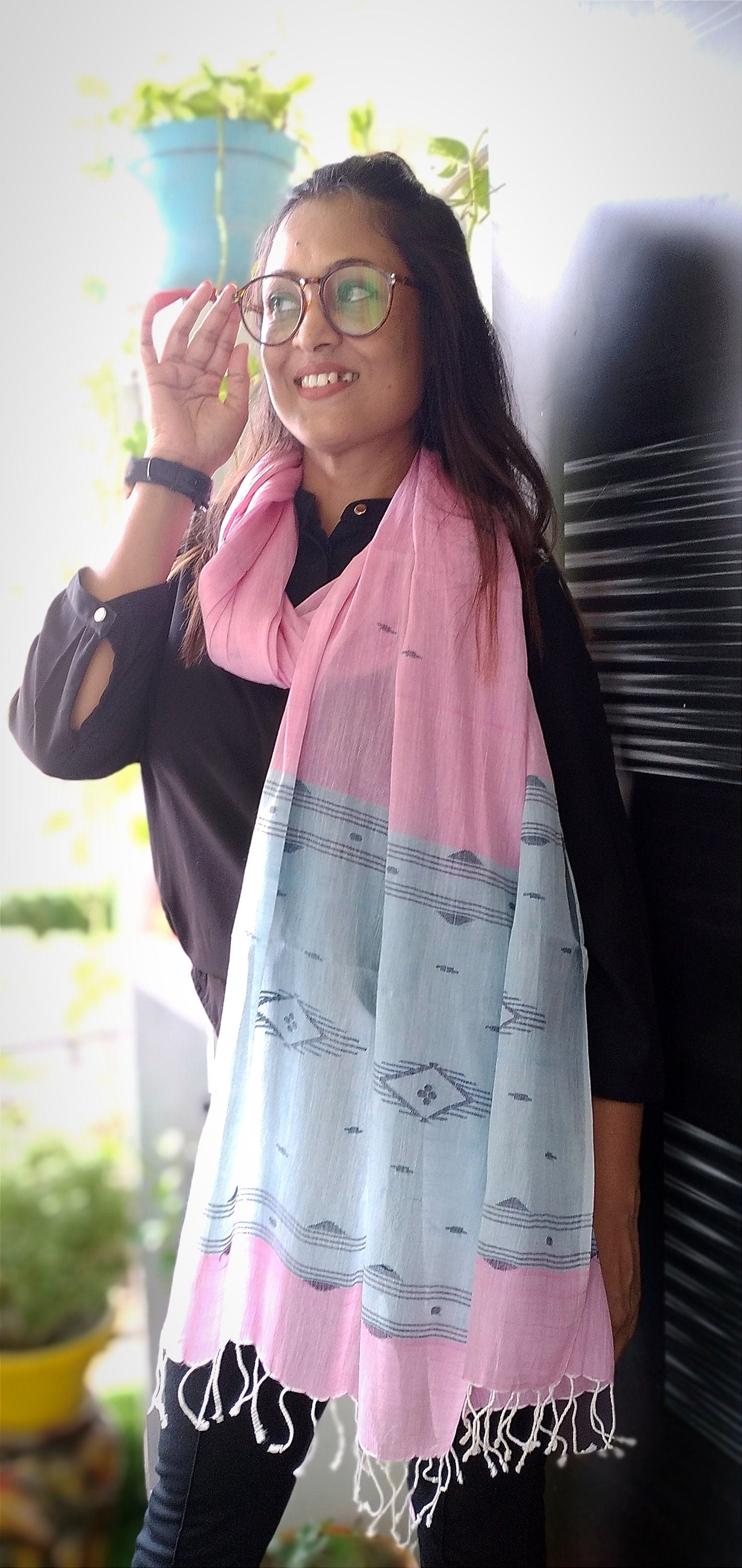 Gulshan Pink & Sky Blue Handwoven Jamdani Designer Stole - Geometric Pattern