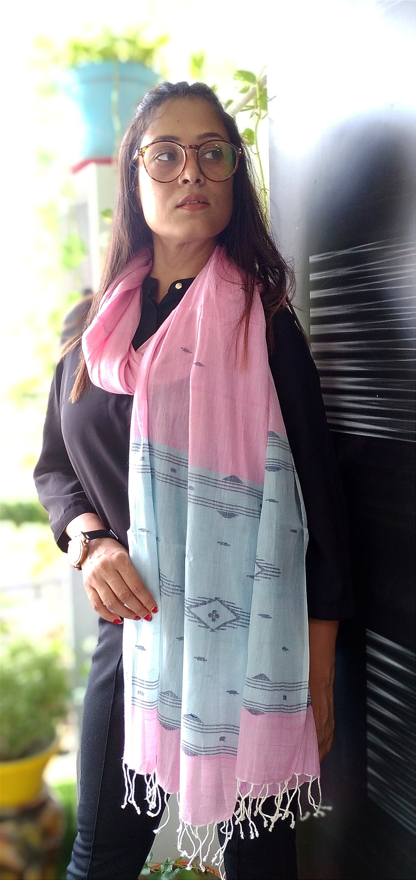 Gulshan Pink & Sky Blue Handwoven Jamdani Designer Stole - Geometric Pattern
