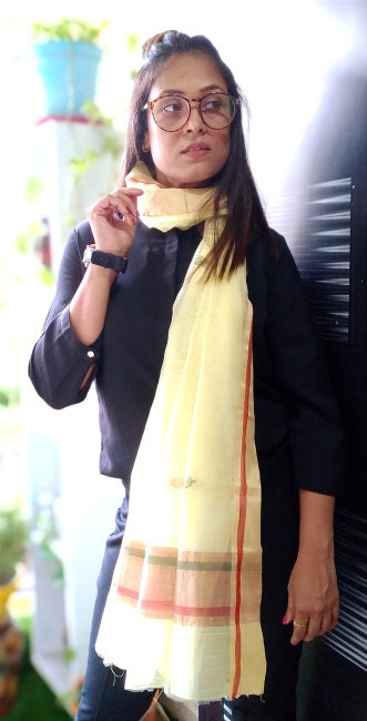Ziqqr Yellow Handwoven Muslin Cotton Jamdani Stole - Designer Stoles