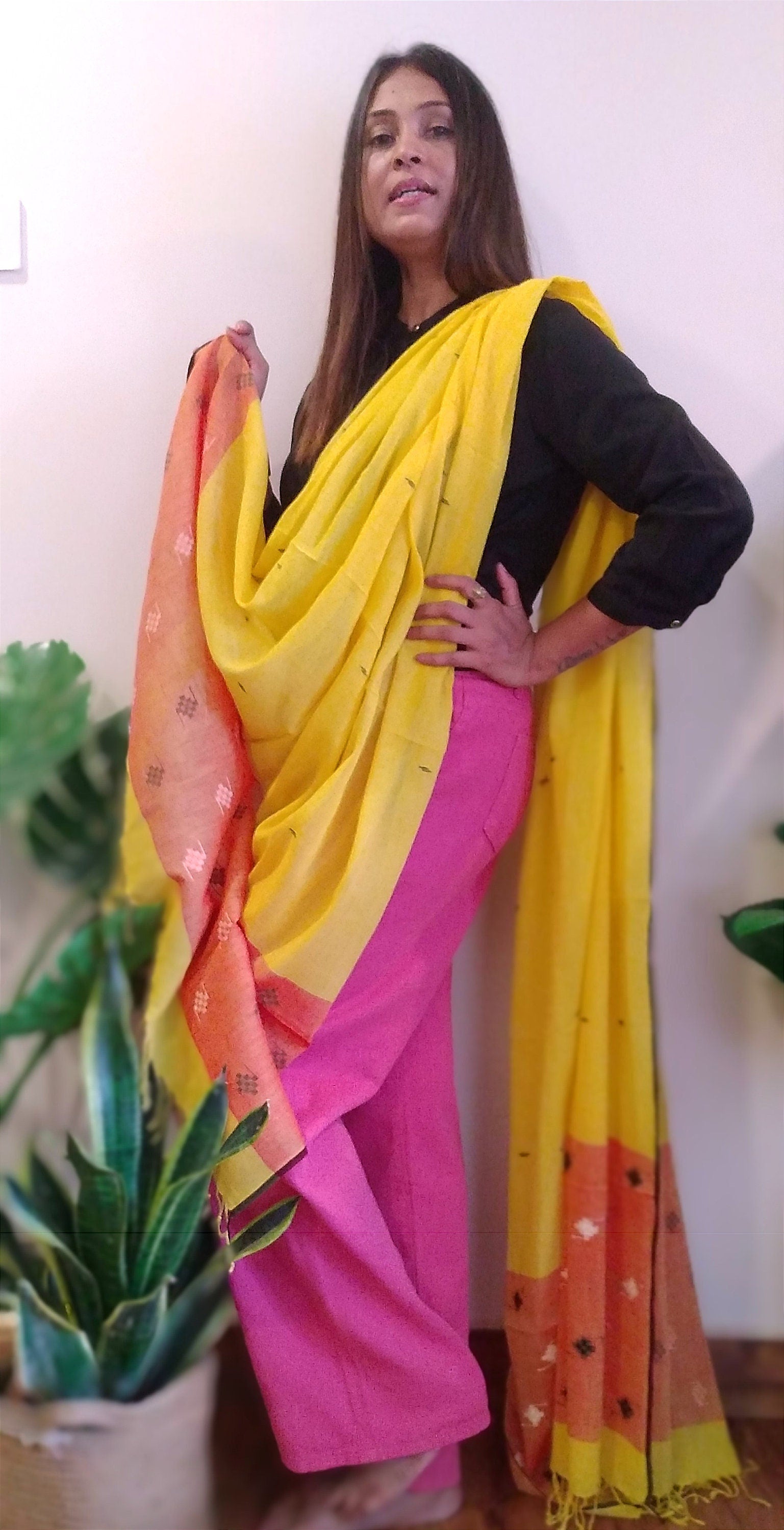 Kailani Yellow & Orange Handwoven Jamdani Designer Stole - Muslin Cotton