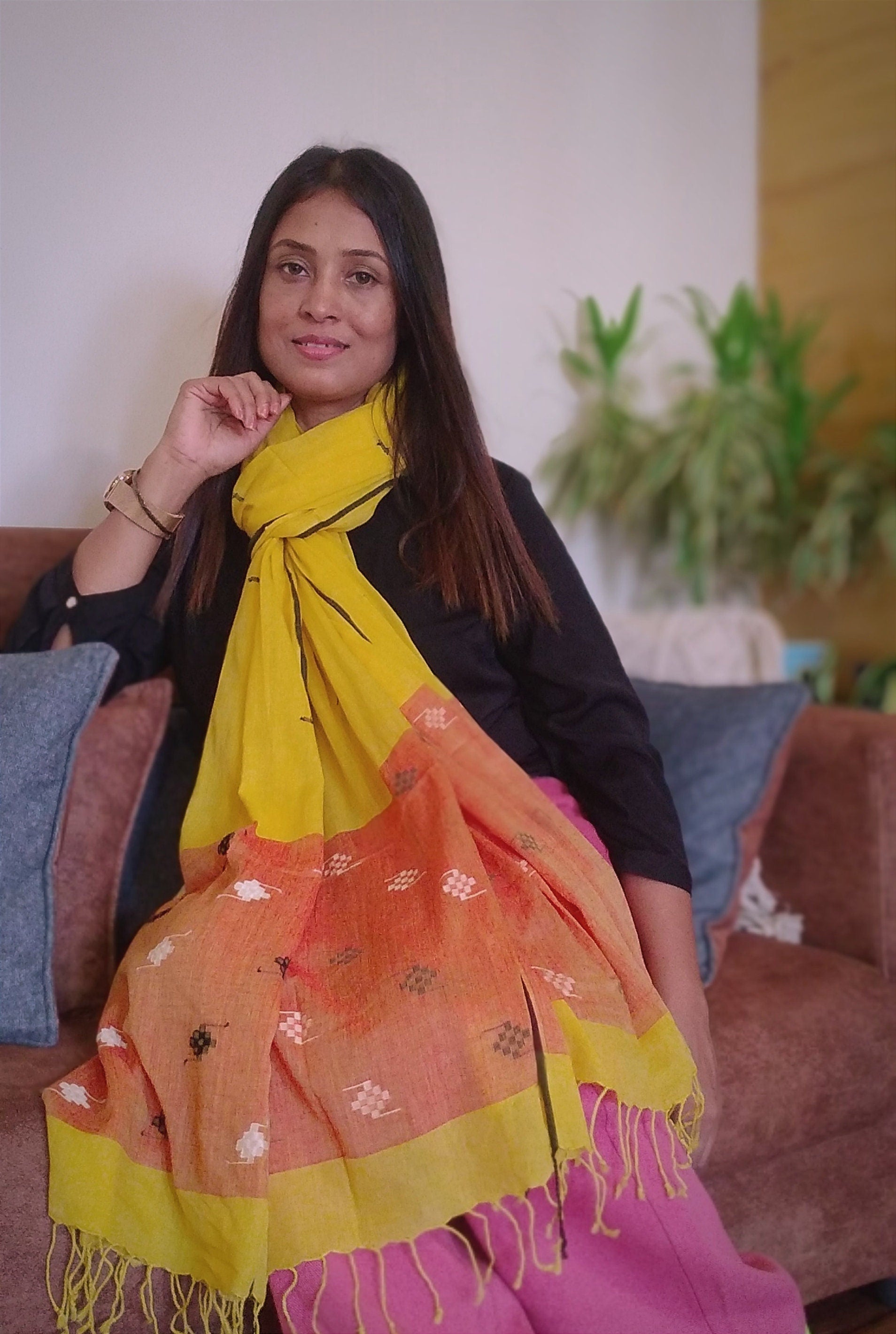 Kailani Yellow & Orange Handwoven Jamdani Designer Stole - Muslin Cotton